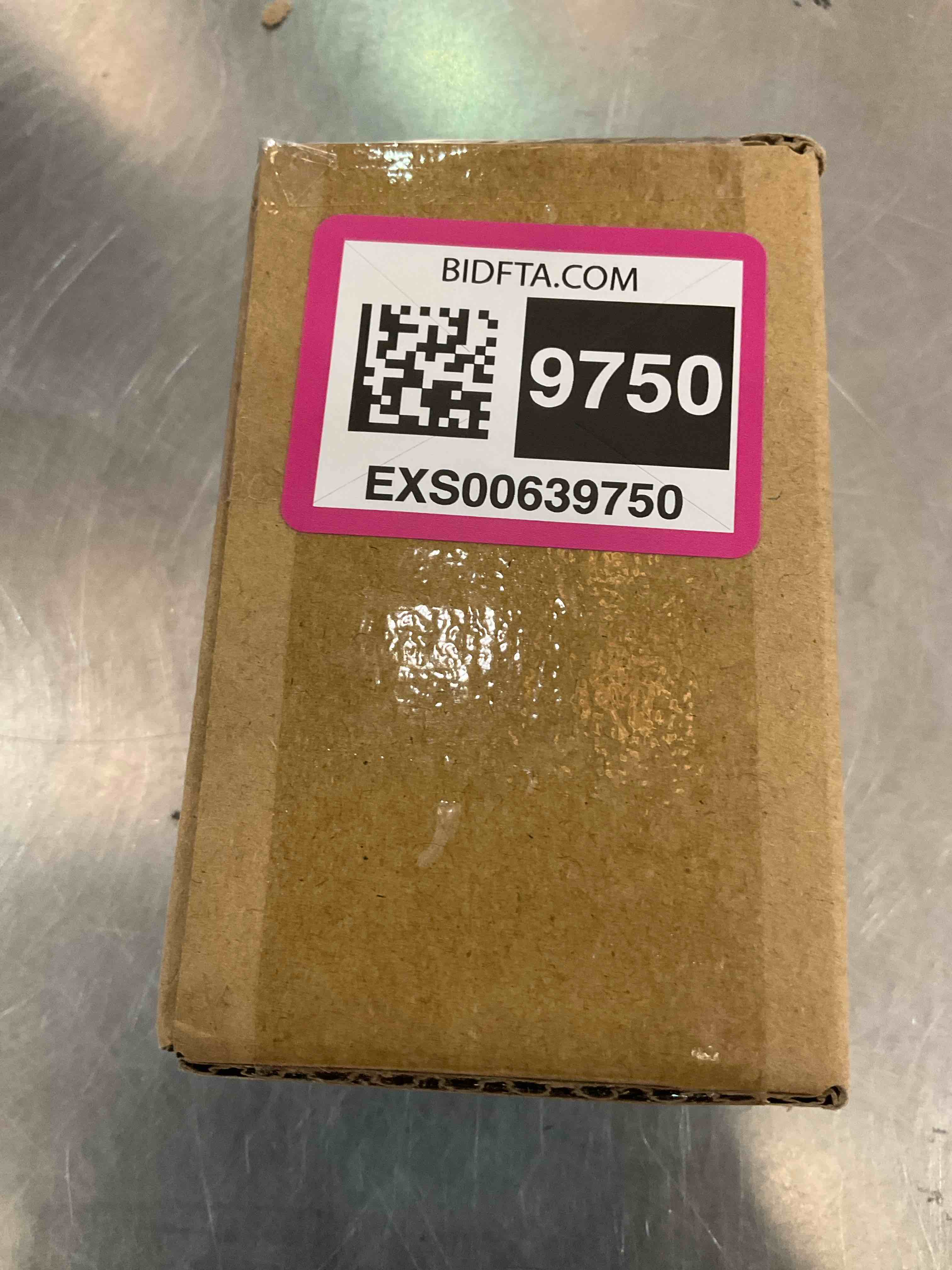 https://s3.amazonaws.com/lotting-images-prod/bidfta/EXS00639750_1695321275703.jpeg