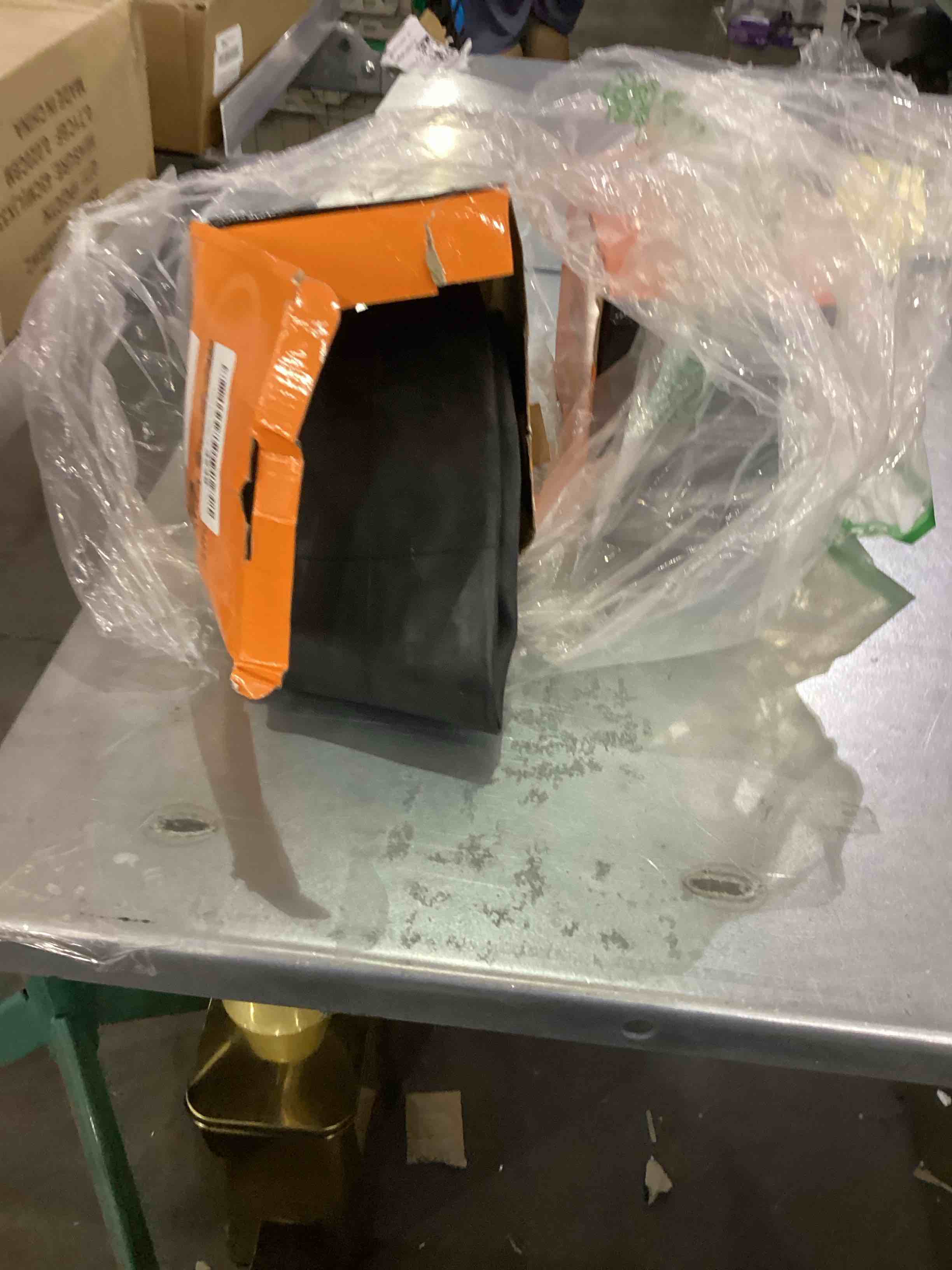 https://s3.amazonaws.com/lotting-images-prod/bidfta/EXS00640243_1697227698514.jpeg