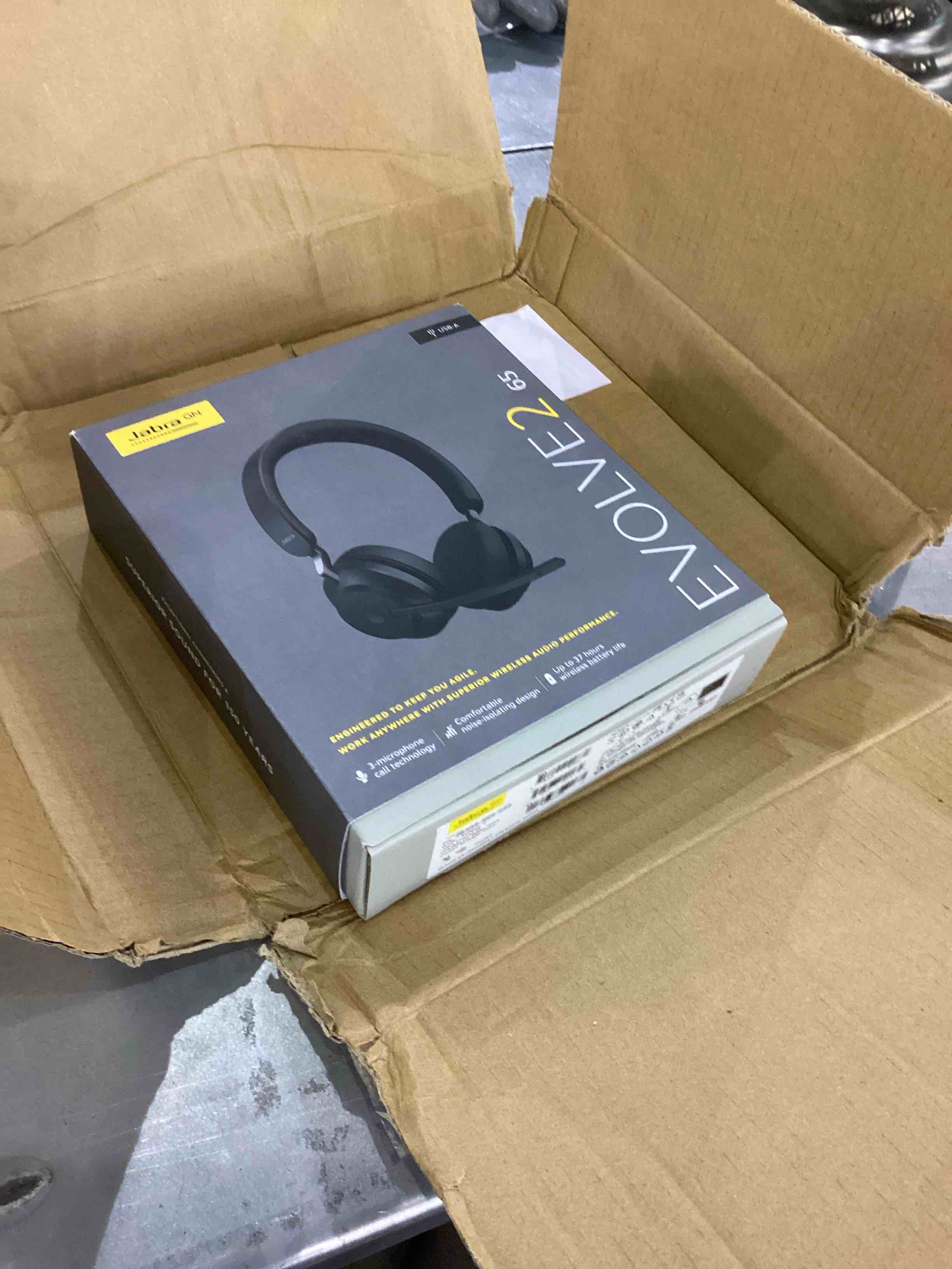 https://s3.amazonaws.com/lotting-images-prod/bidfta/EXS00640261_1697457324204.jpeg