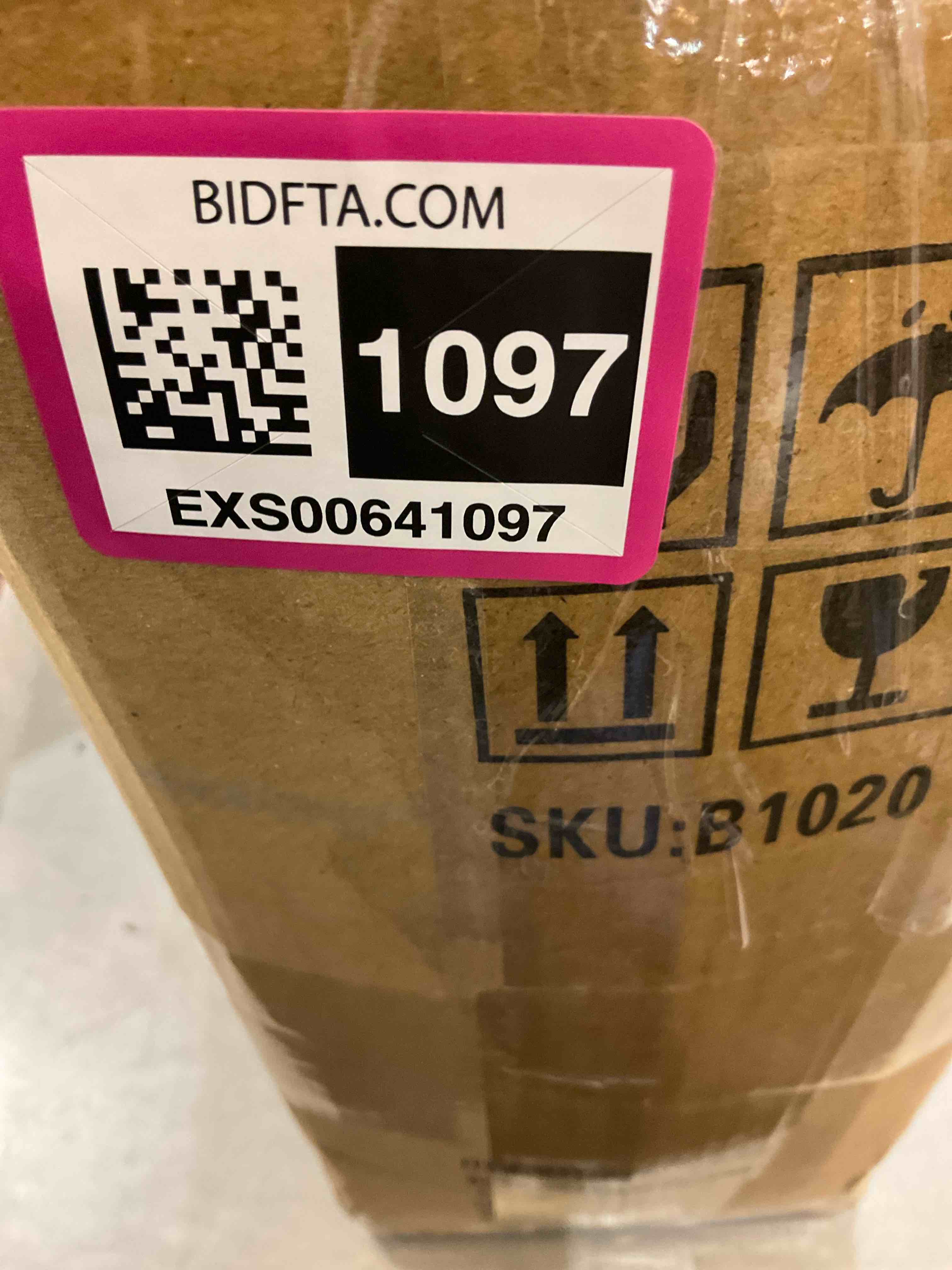 https://s3.amazonaws.com/lotting-images-prod/bidfta/EXS00641097_1696948730843.jpeg