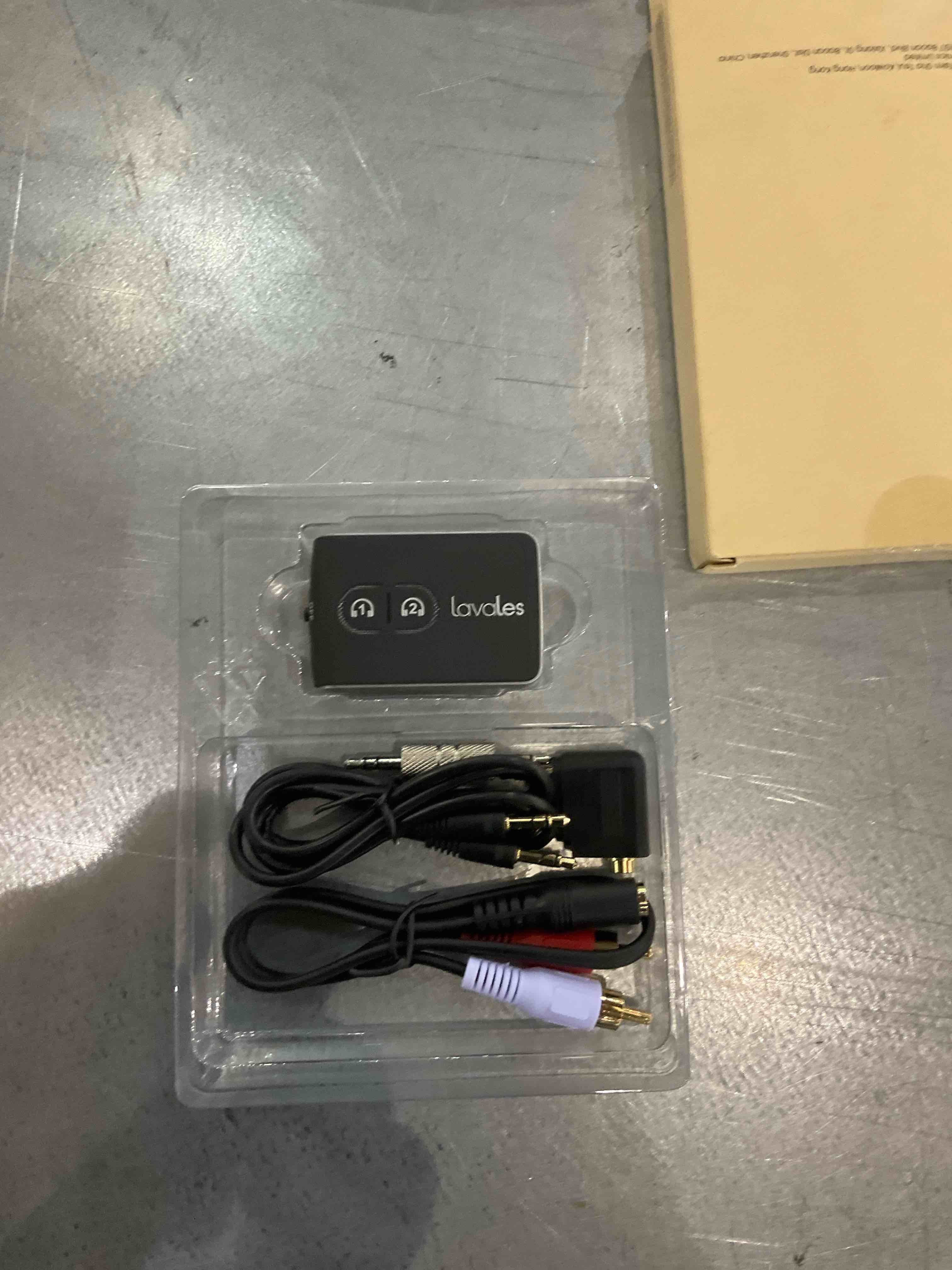 https://s3.amazonaws.com/lotting-images-prod/bidfta/EXS00642294_1697228522246.jpeg
