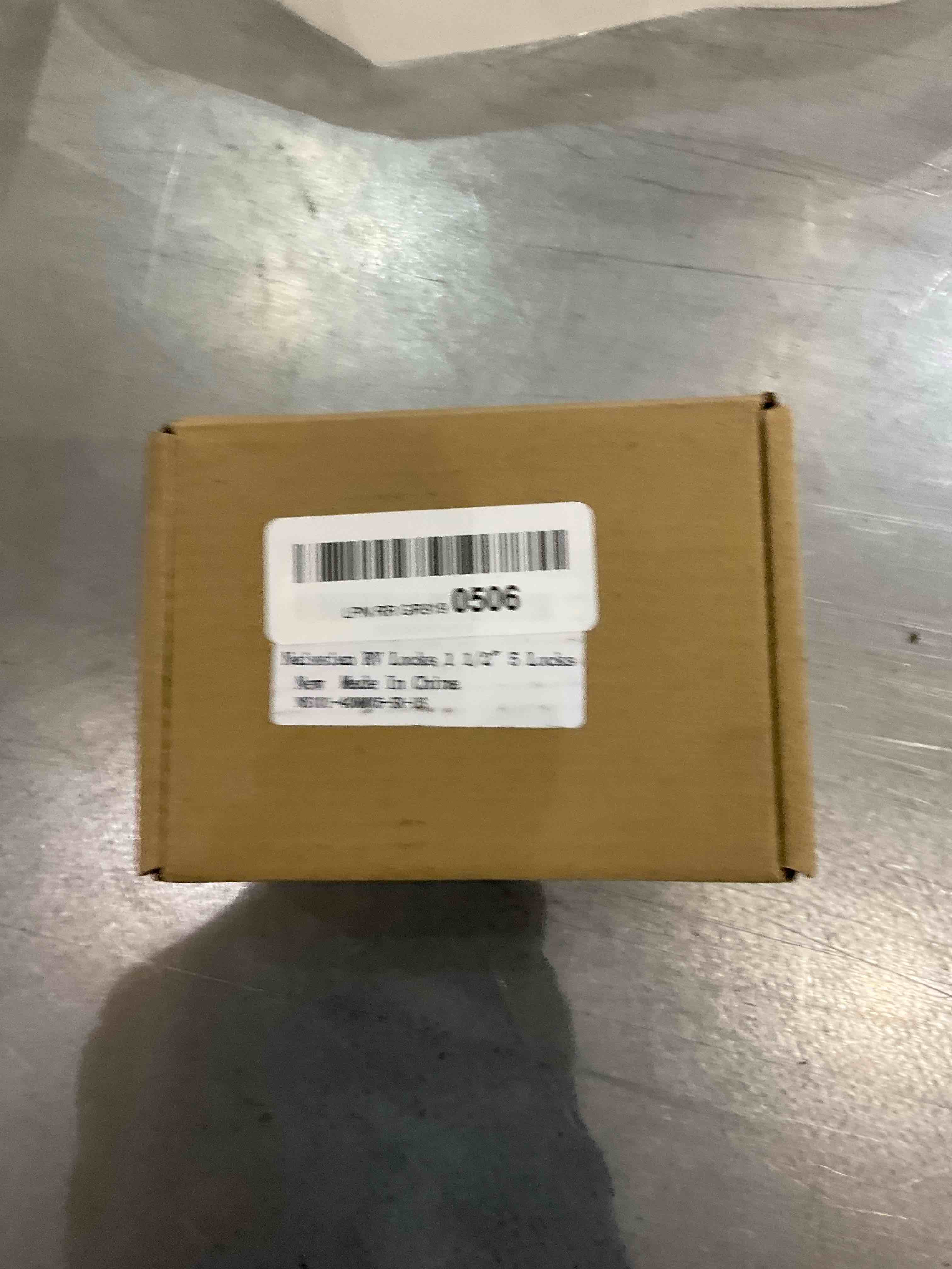 https://s3.amazonaws.com/lotting-images-prod/bidfta/EXS00642295_1697228608719.jpeg