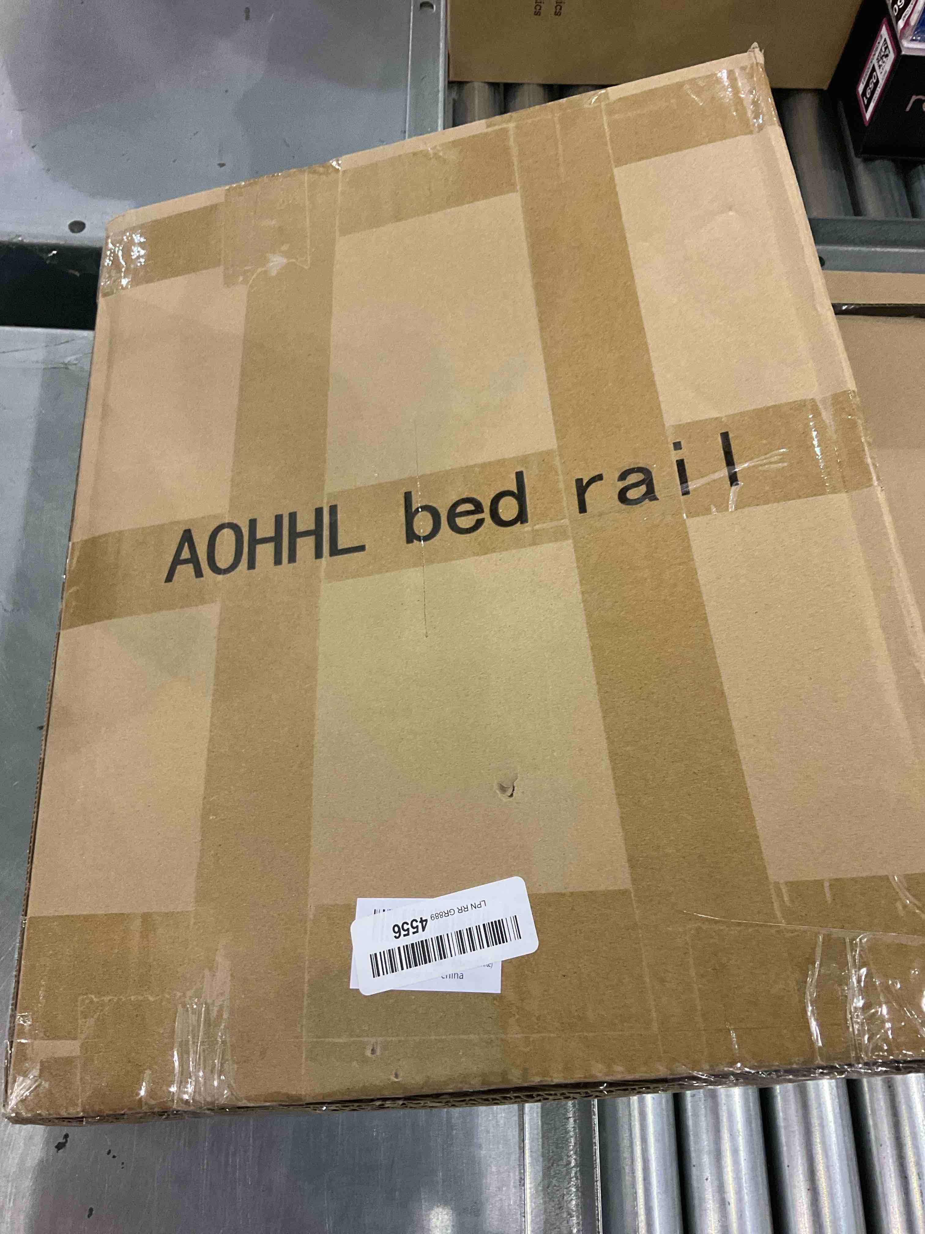 https://s3.amazonaws.com/lotting-images-prod/bidfta/EXS00642699_1697024346072.jpeg