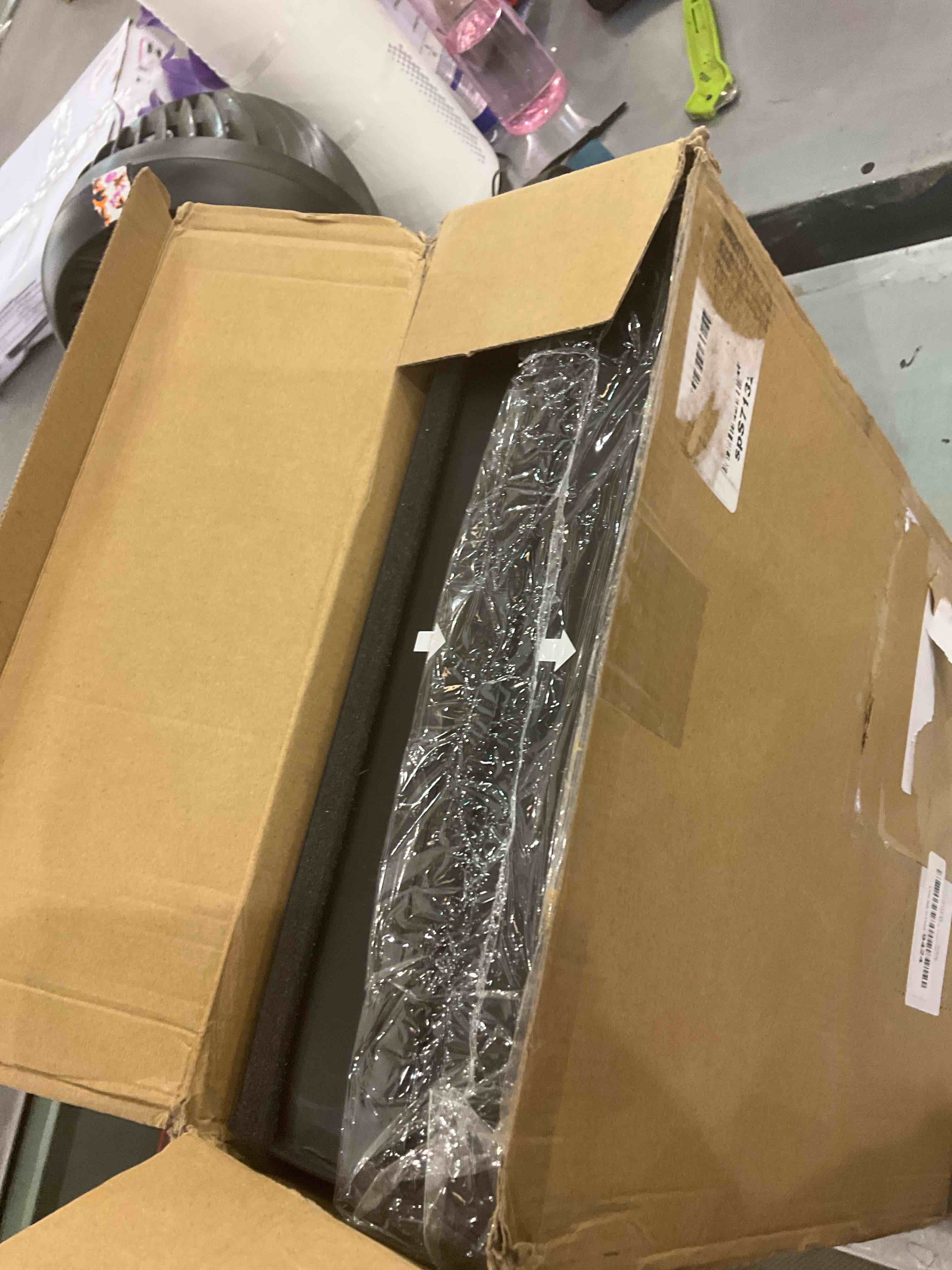 https://s3.amazonaws.com/lotting-images-prod/bidfta/EXS00642790_1697034976420.jpeg