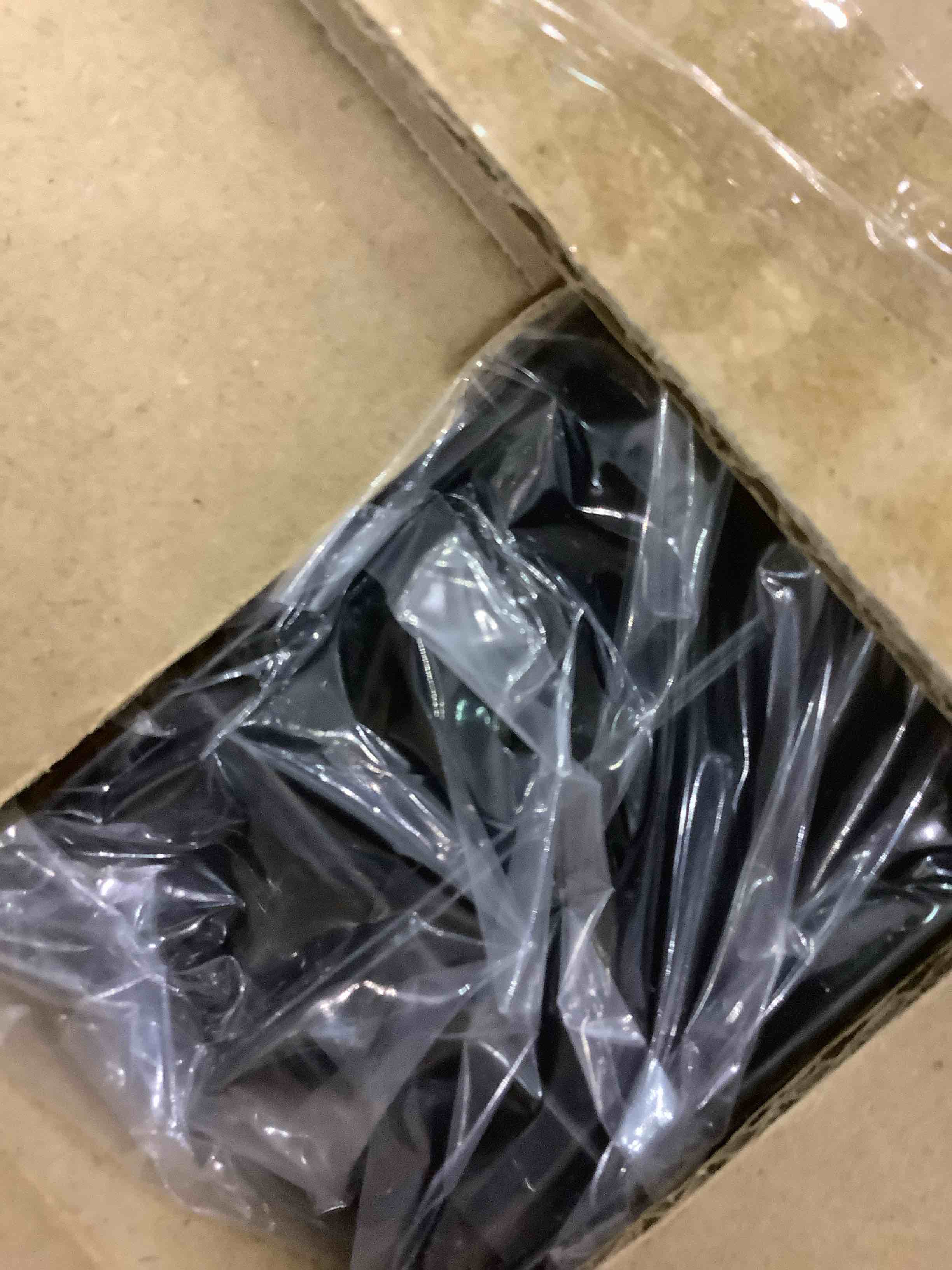 https://s3.amazonaws.com/lotting-images-prod/bidfta/EXS00643364_1699969201186.jpeg