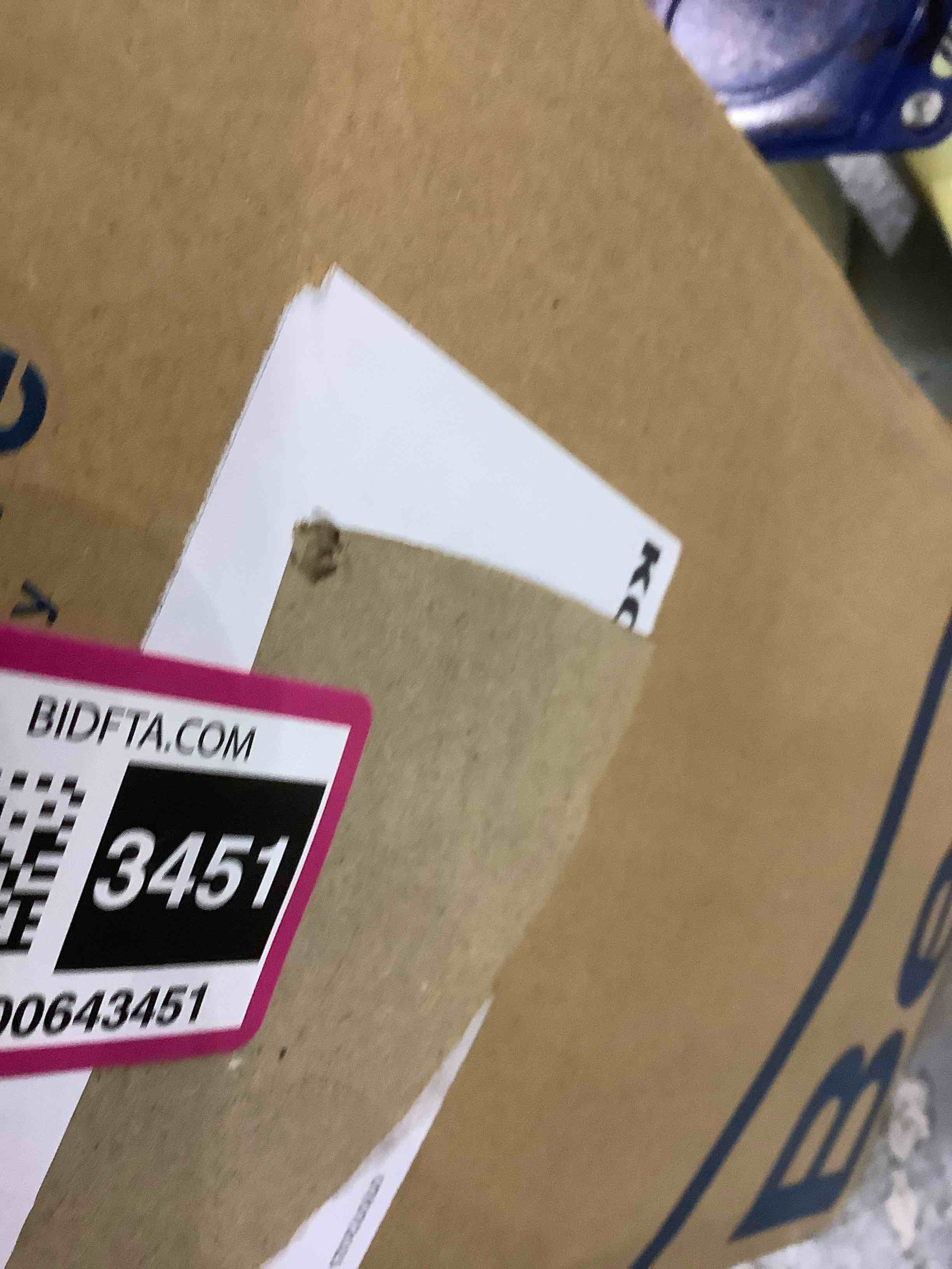 https://s3.amazonaws.com/lotting-images-prod/bidfta/EXS00643451_1699980289319.jpeg
