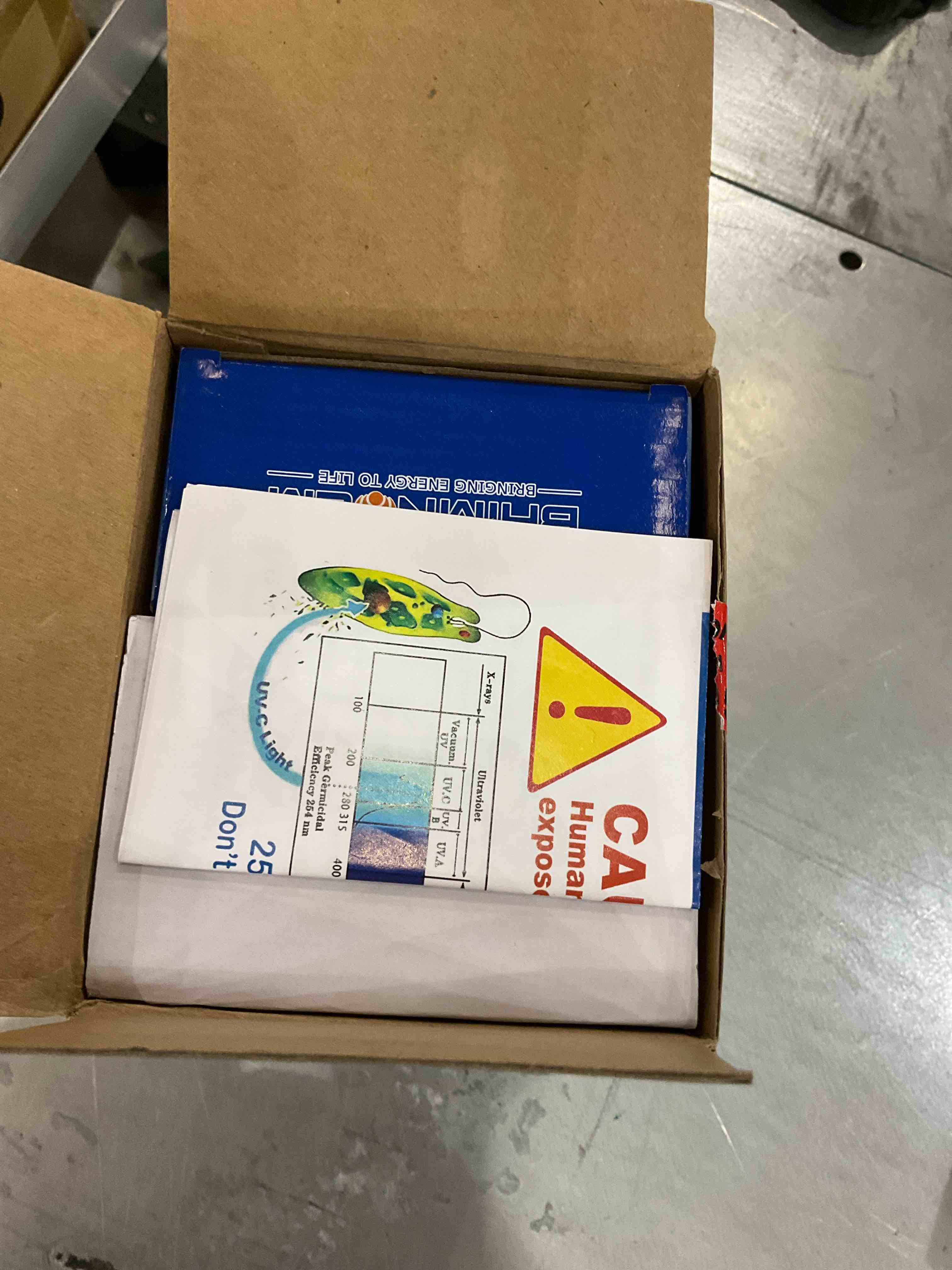 https://s3.amazonaws.com/lotting-images-prod/bidfta/EXS00643661_1696878846610.jpeg