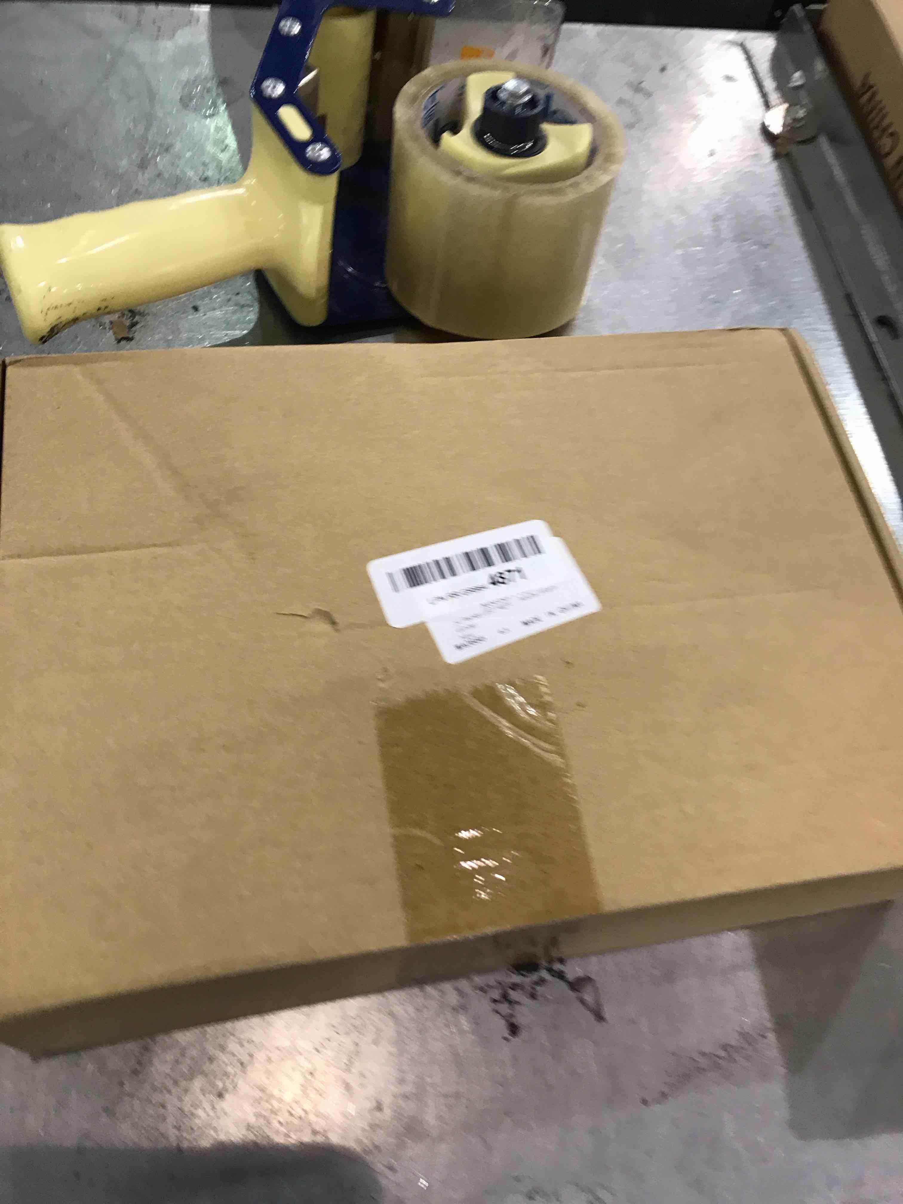 https://s3.amazonaws.com/lotting-images-prod/bidfta/EXS00644789_1697204547014.jpeg