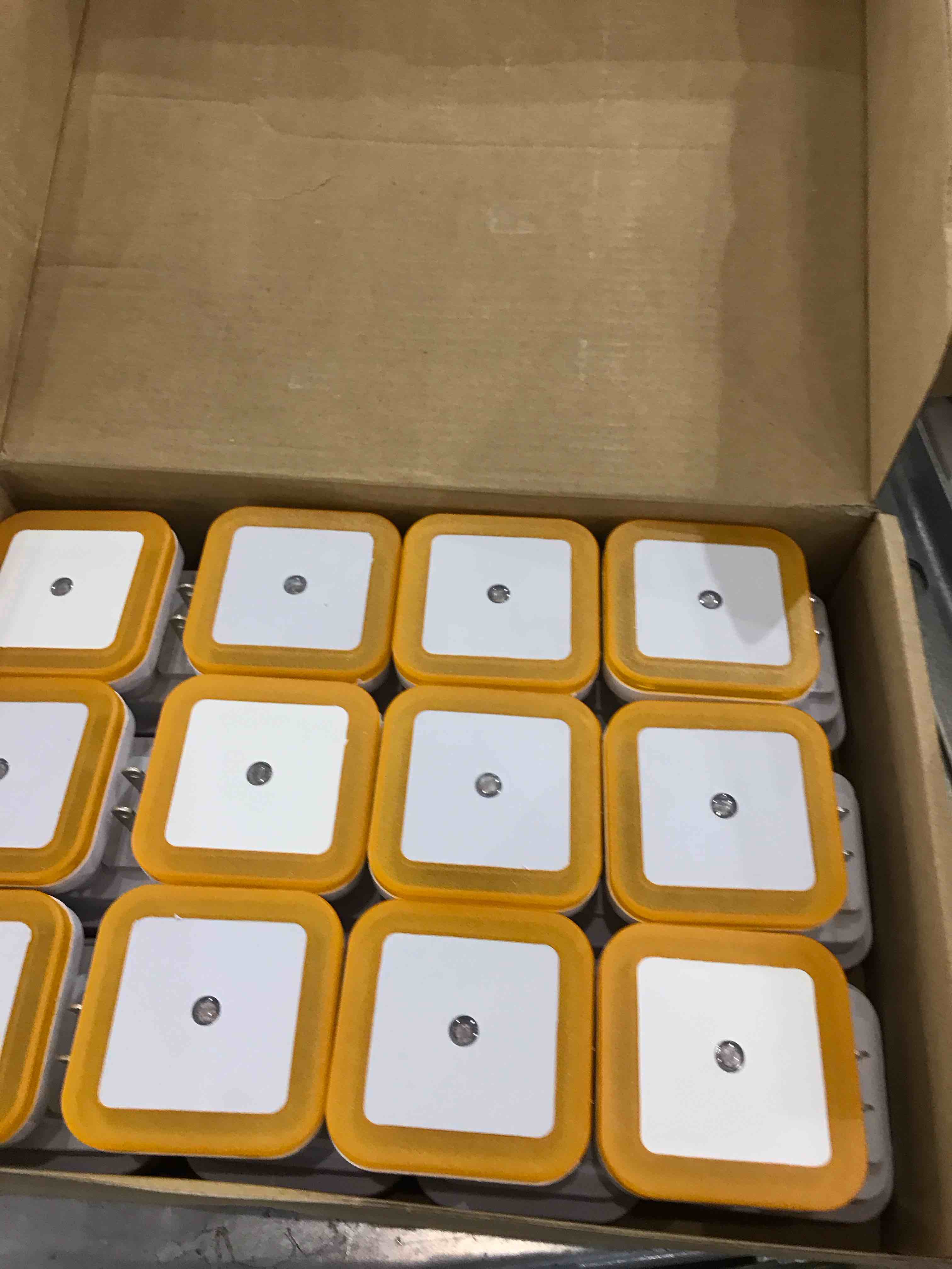 https://s3.amazonaws.com/lotting-images-prod/bidfta/EXS00644789_1697204553096.jpeg