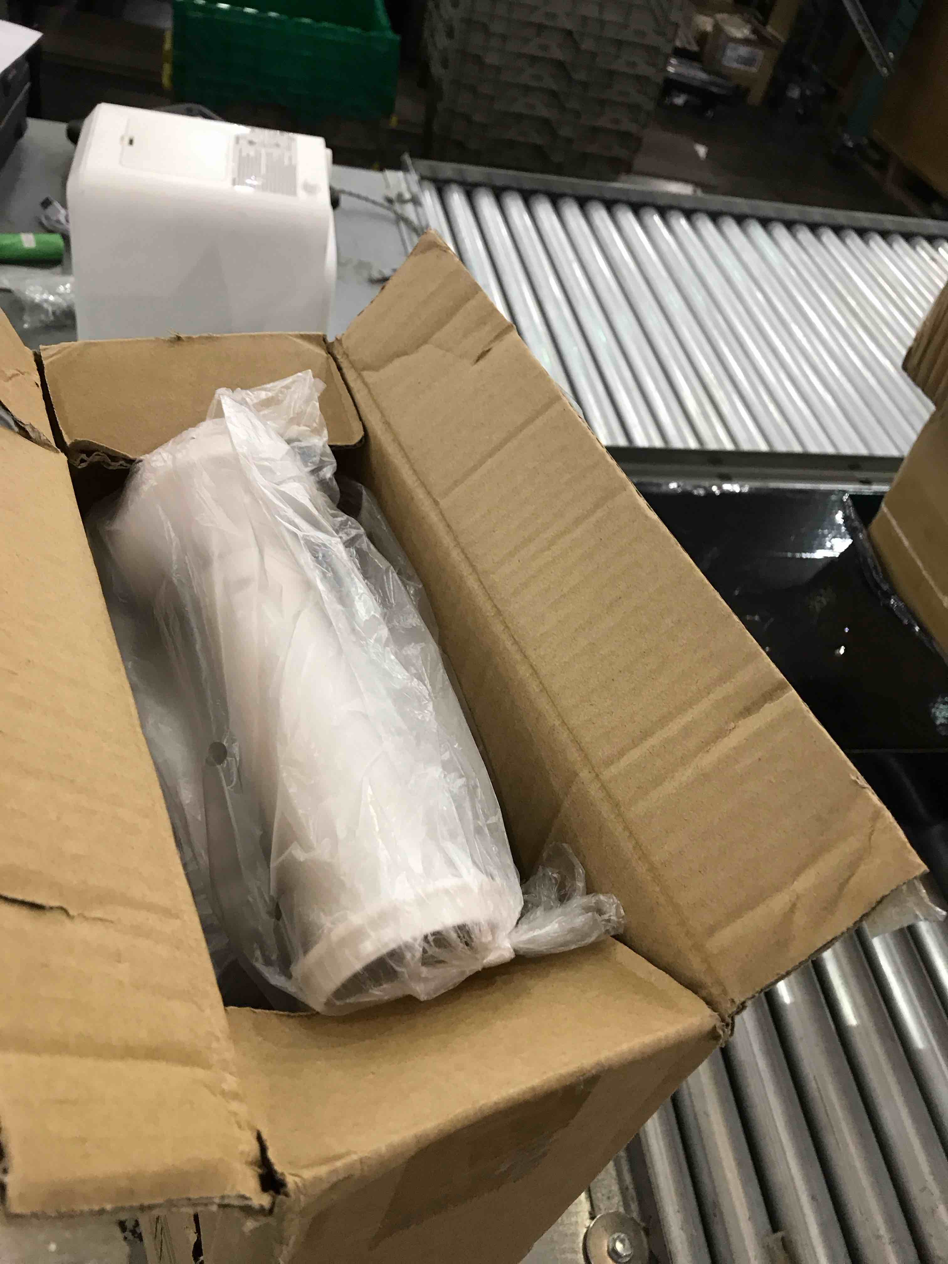 https://s3.amazonaws.com/lotting-images-prod/bidfta/EXS00644918_1697226436555.jpeg