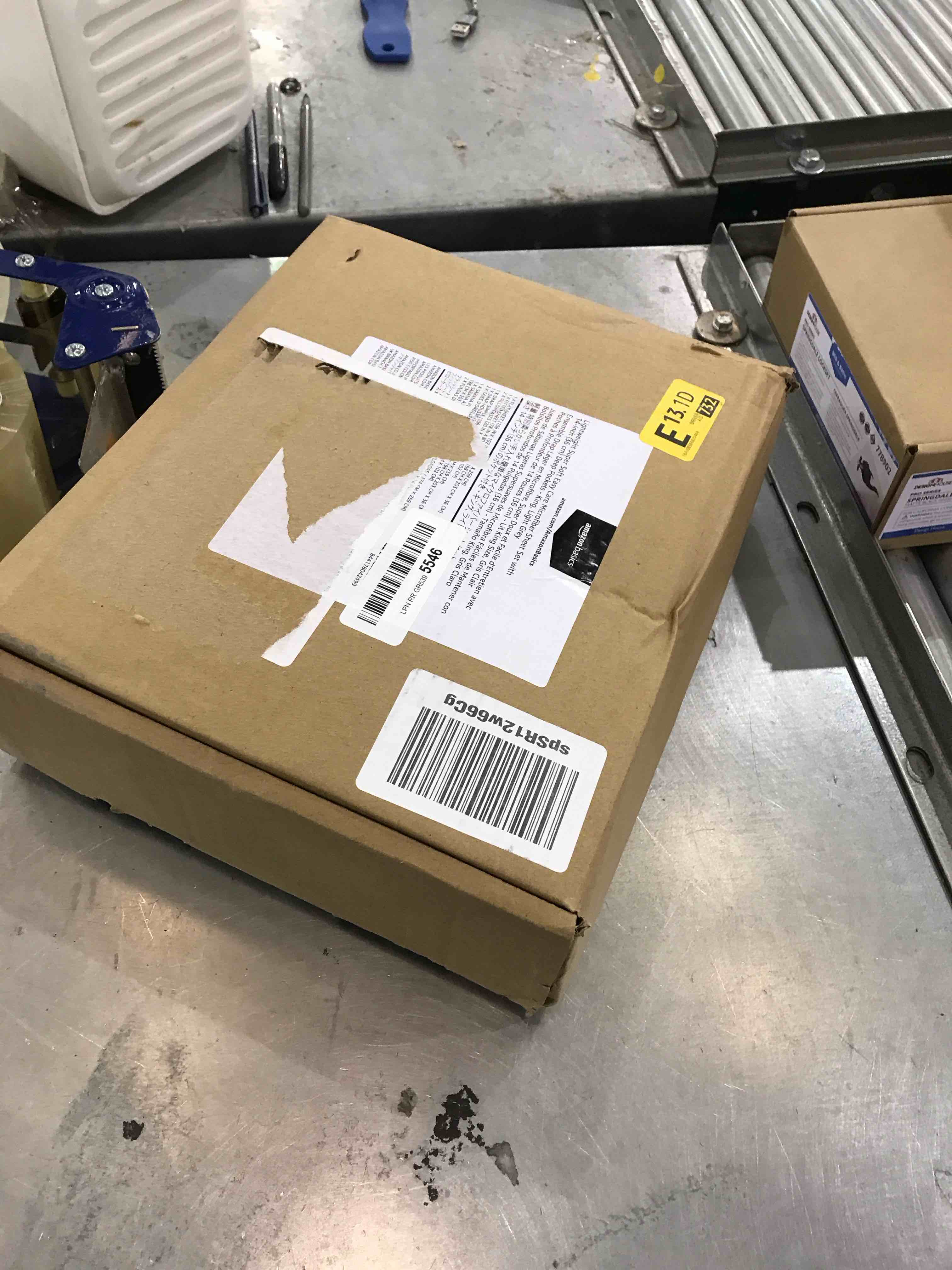 https://s3.amazonaws.com/lotting-images-prod/bidfta/EXS00644985_1697466776392.jpeg