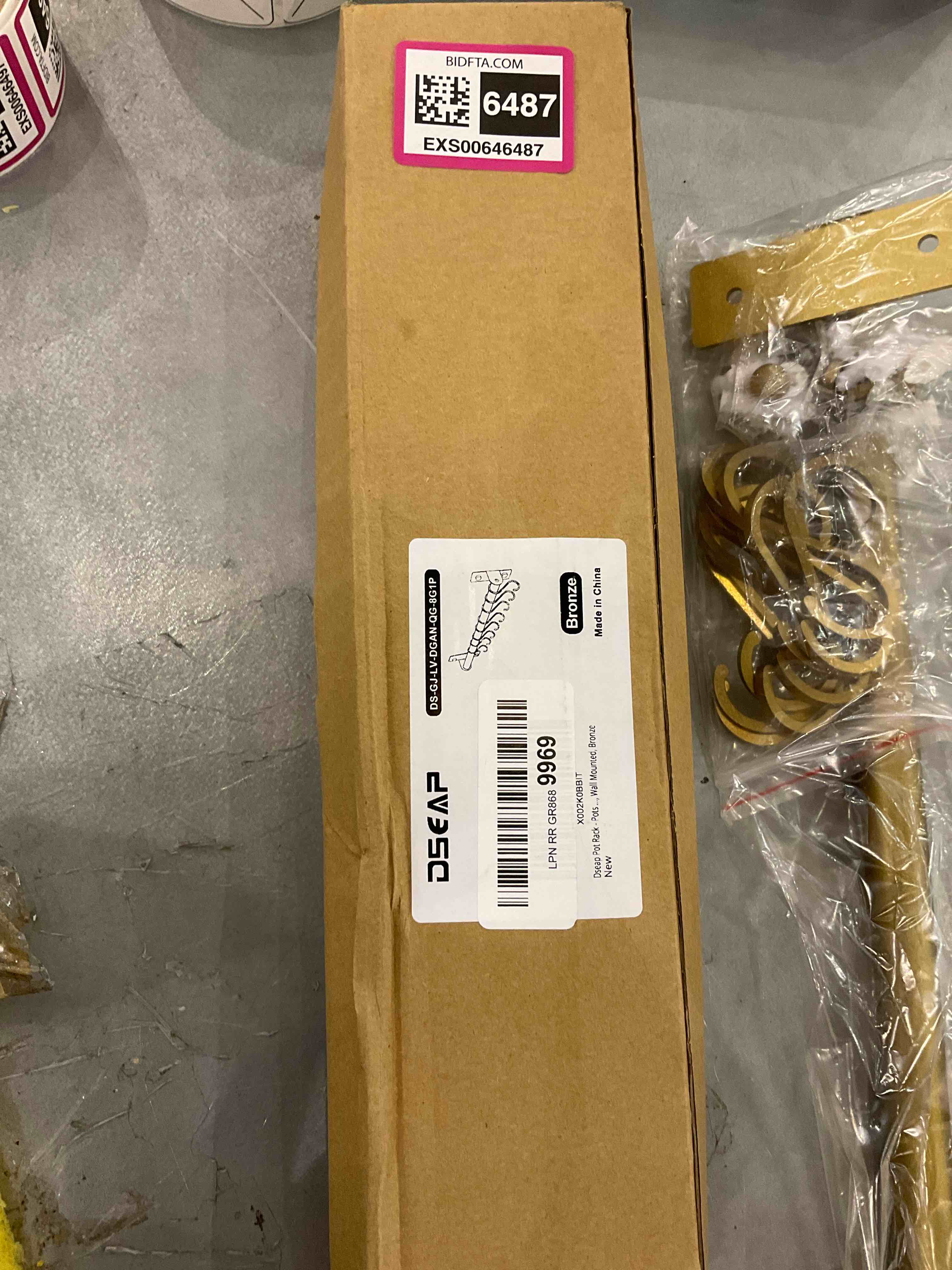 https://s3.amazonaws.com/lotting-images-prod/bidfta/EXS00646487_1697206805142.jpeg