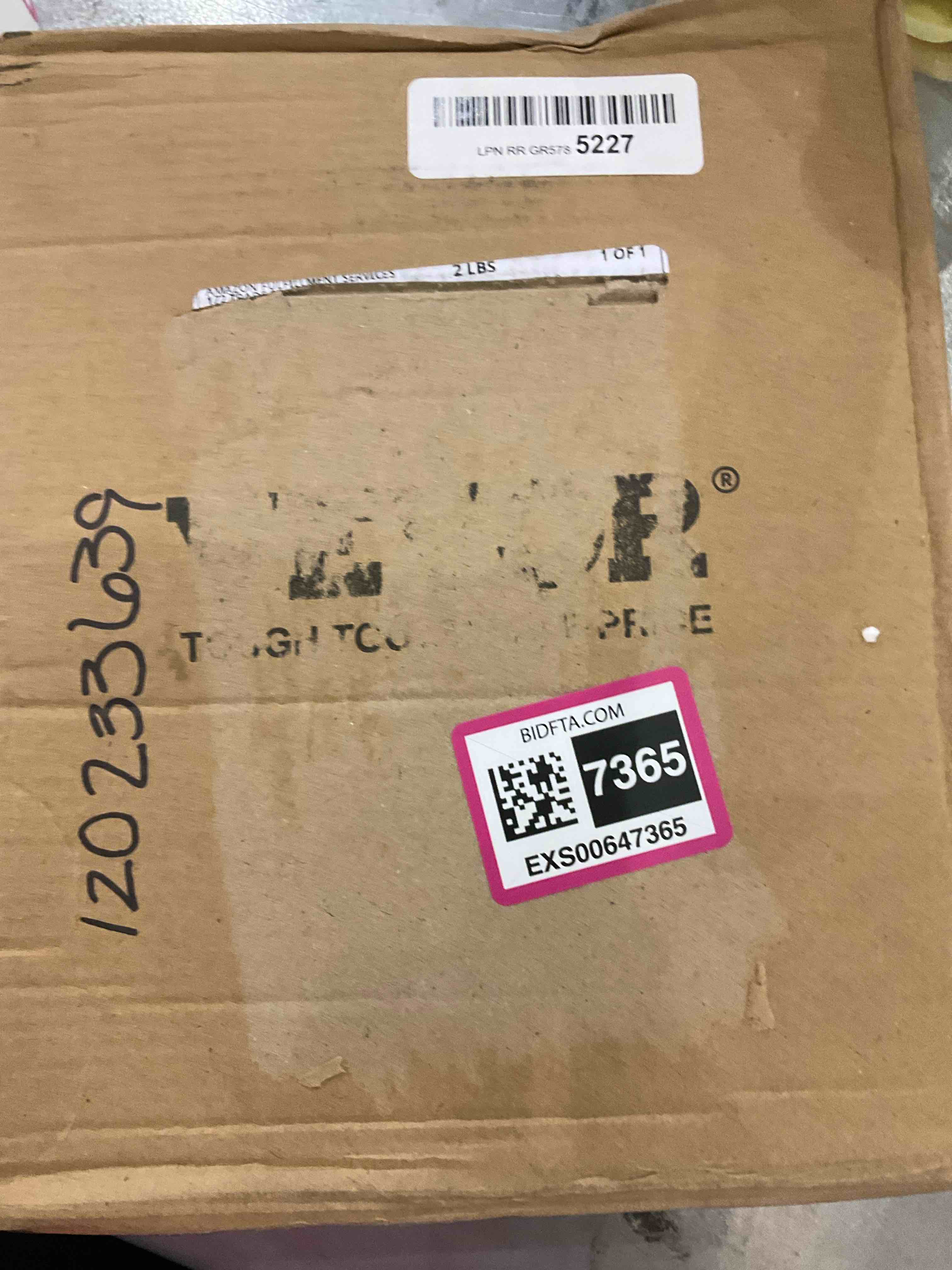 https://s3.amazonaws.com/lotting-images-prod/bidfta/EXS00647365_1697557582853.jpeg