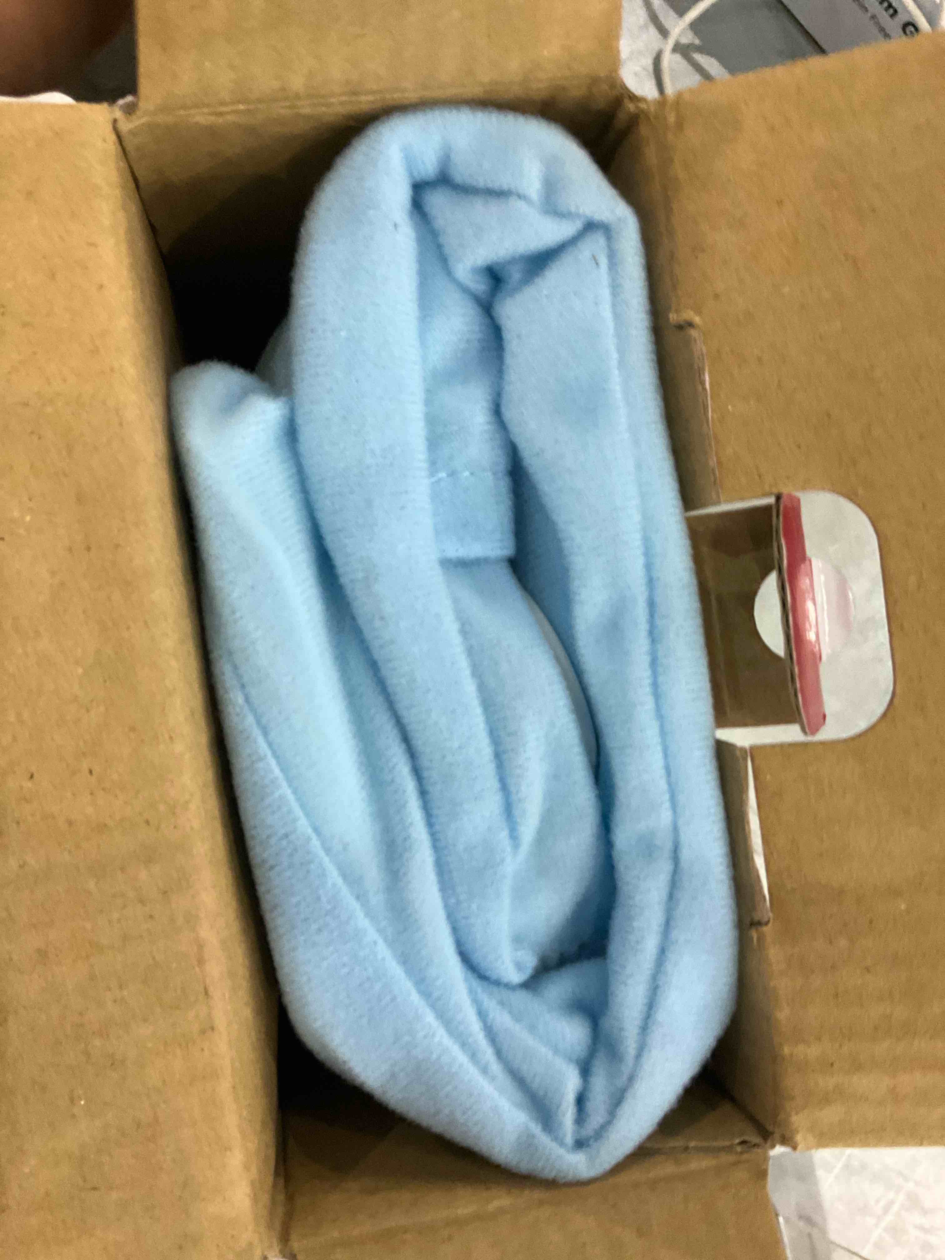 https://s3.amazonaws.com/lotting-images-prod/bidfta/EXS00647369_1697561251260.jpeg