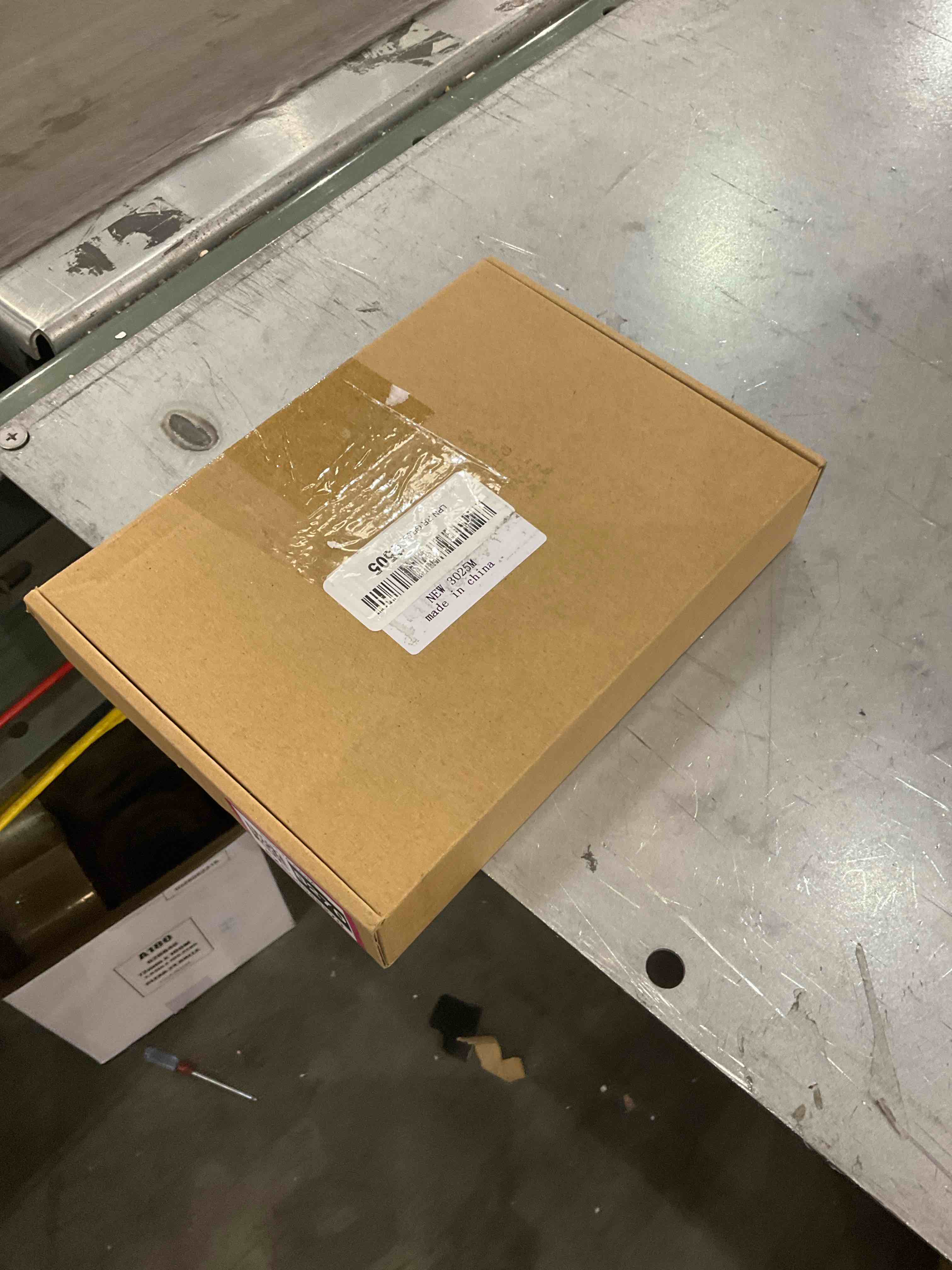 https://s3.amazonaws.com/lotting-images-prod/bidfta/EXS00648270_1697485242798.jpeg