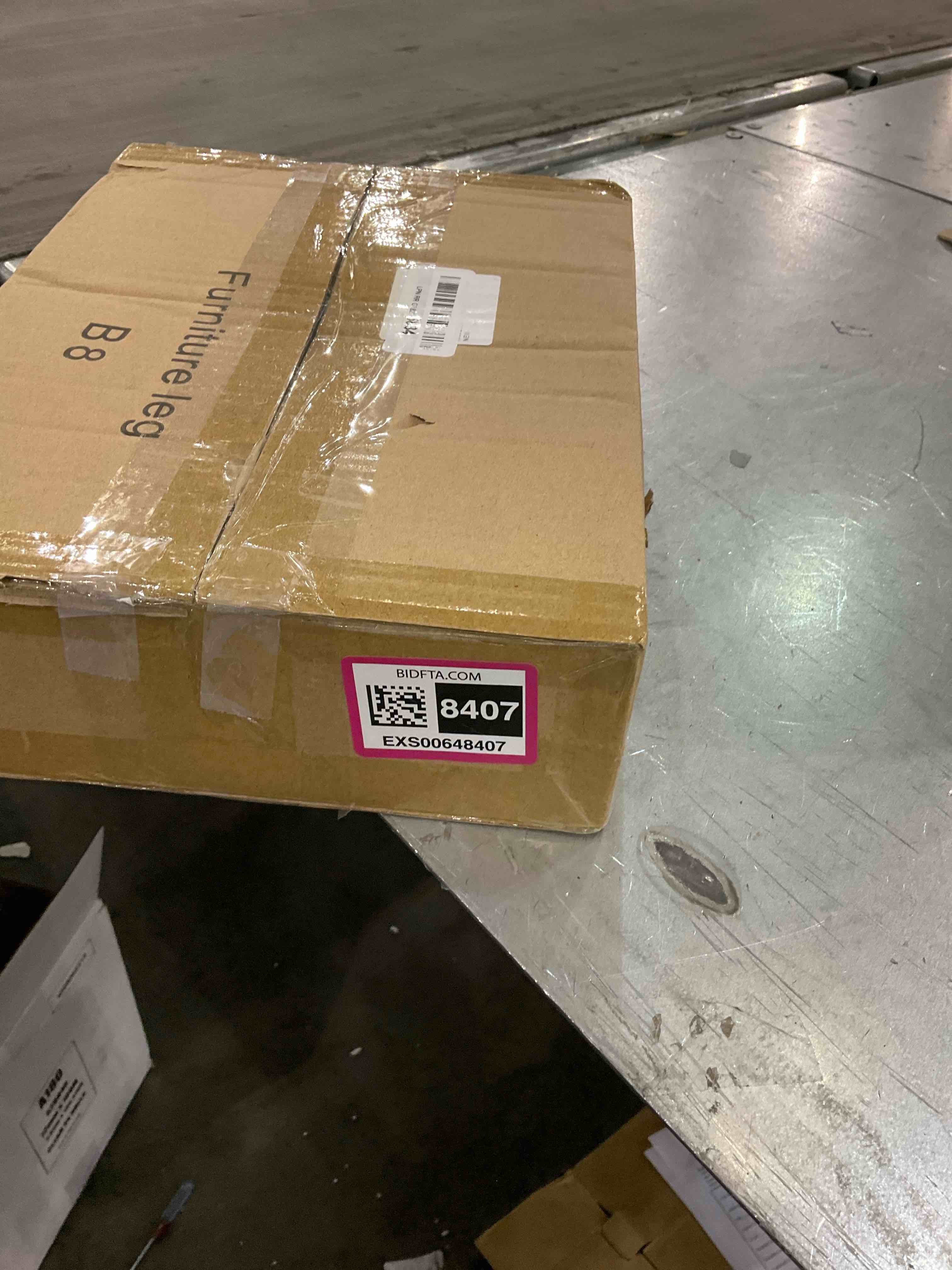 https://s3.amazonaws.com/lotting-images-prod/bidfta/EXS00648407_1697557218893.jpeg