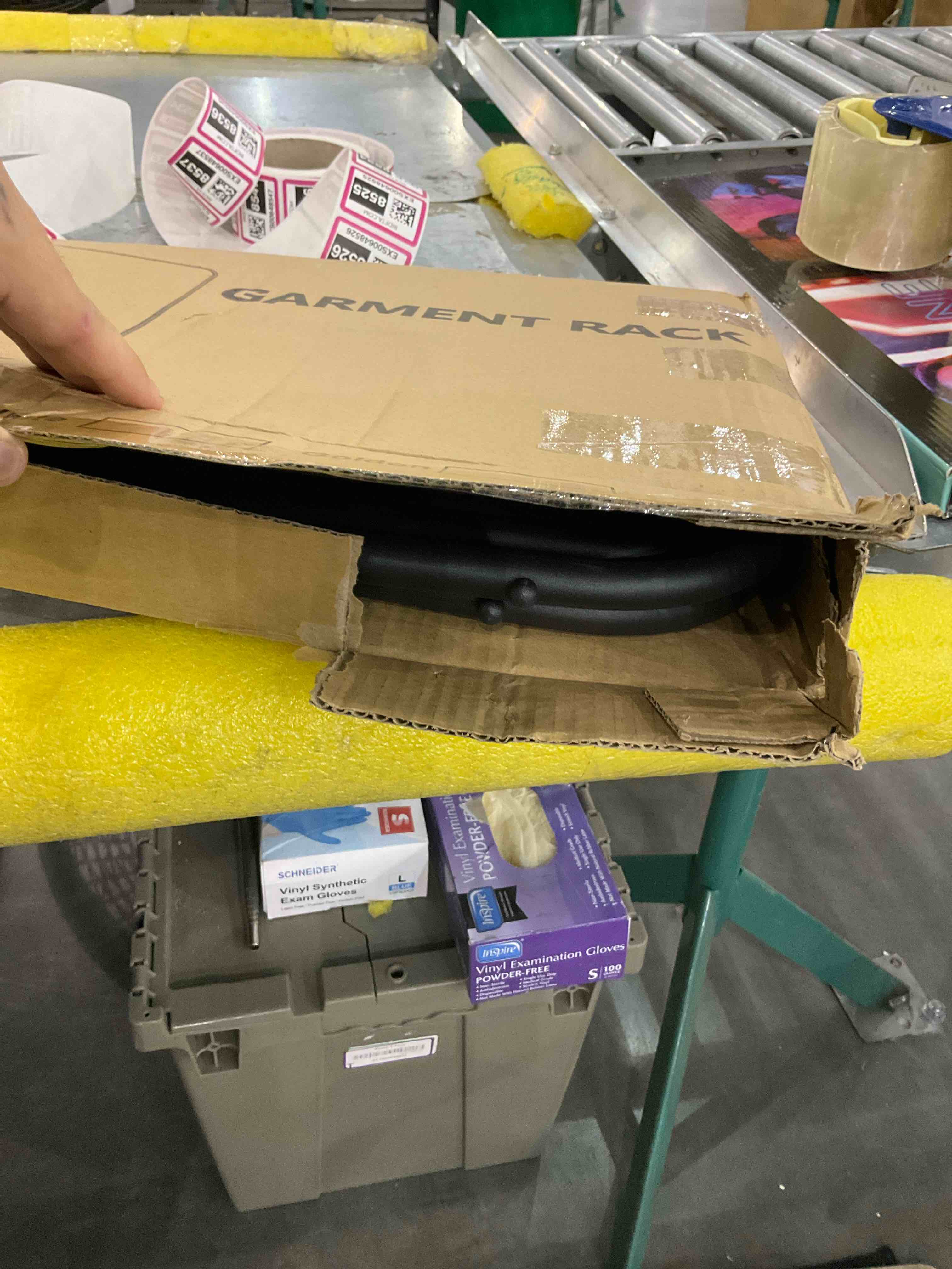 https://s3.amazonaws.com/lotting-images-prod/bidfta/EXS00648508_1697027783081.jpeg