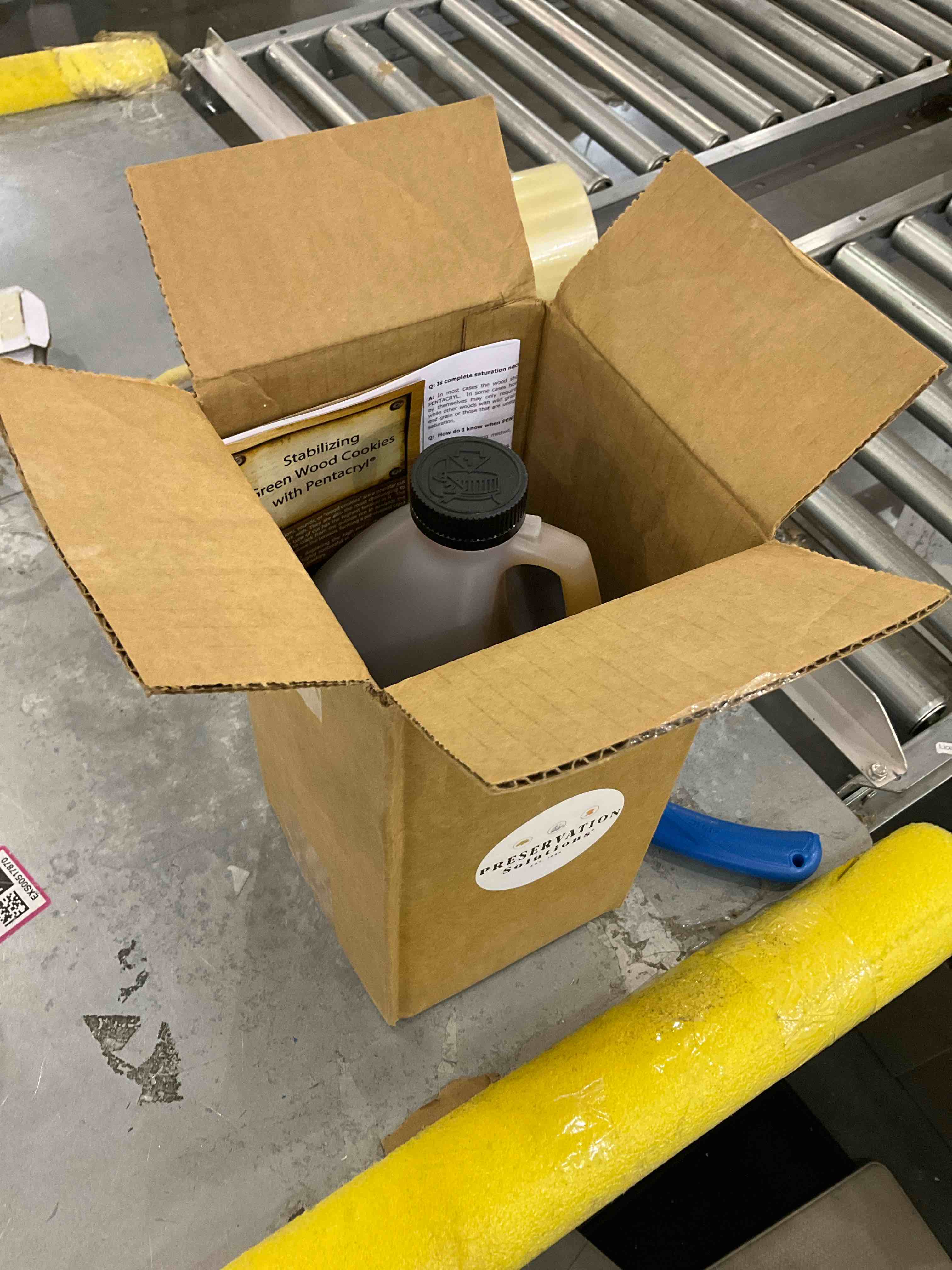 https://s3.amazonaws.com/lotting-images-prod/bidfta/EXS00648710_1697118649553.jpeg