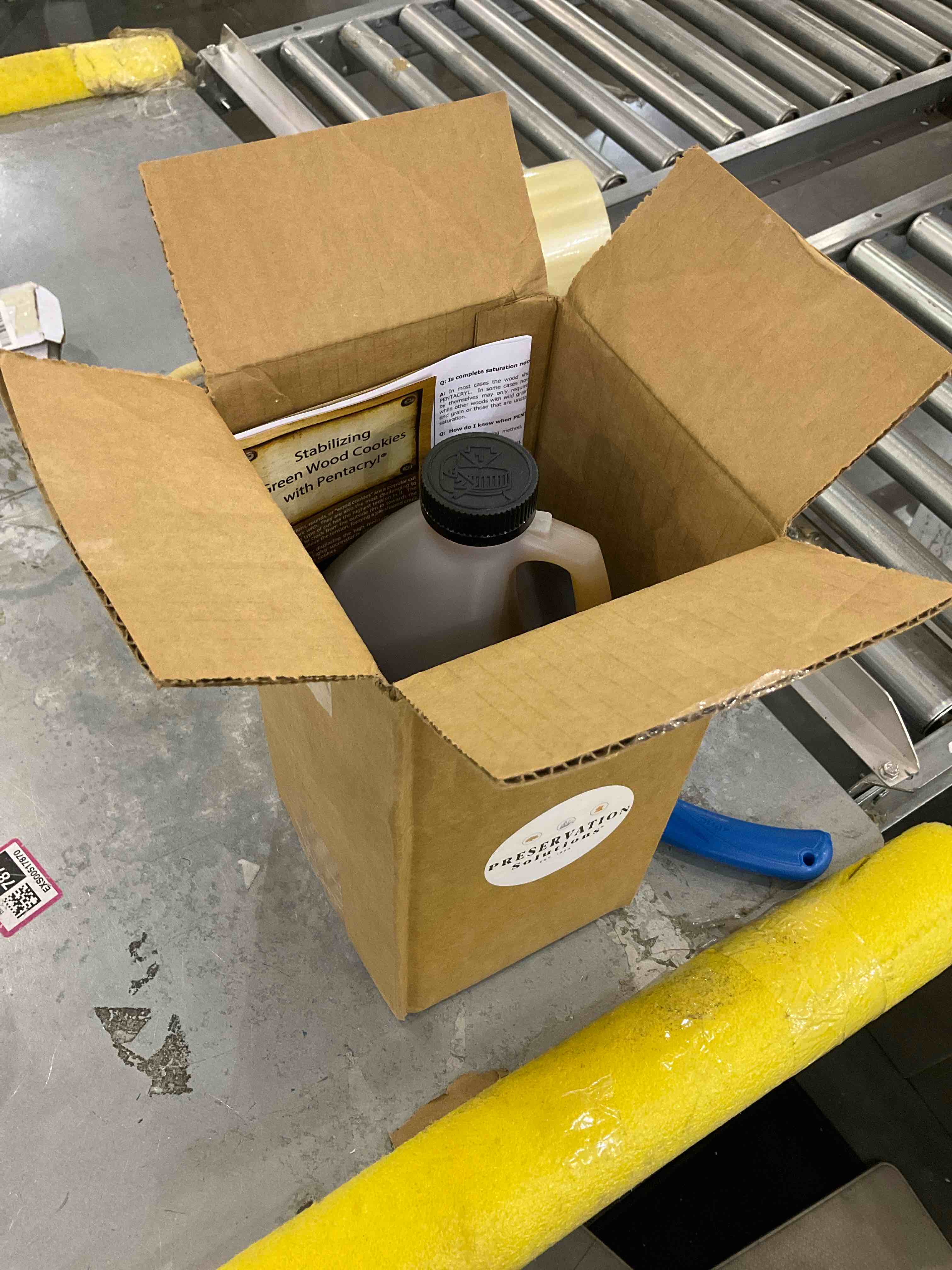 https://s3.amazonaws.com/lotting-images-prod/bidfta/EXS00648710_1697118650531.jpeg