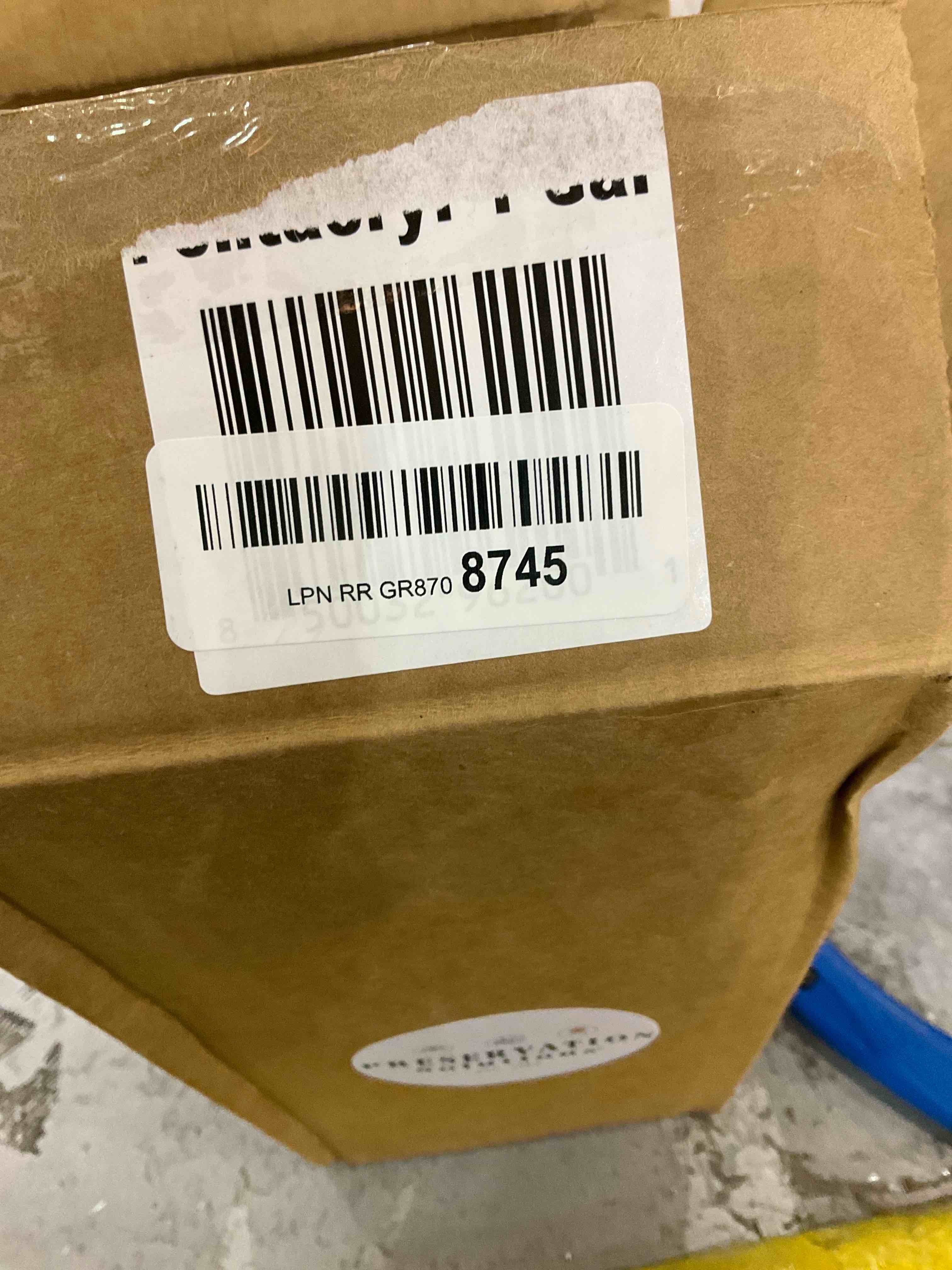https://s3.amazonaws.com/lotting-images-prod/bidfta/EXS00648710_1697118657280.jpeg