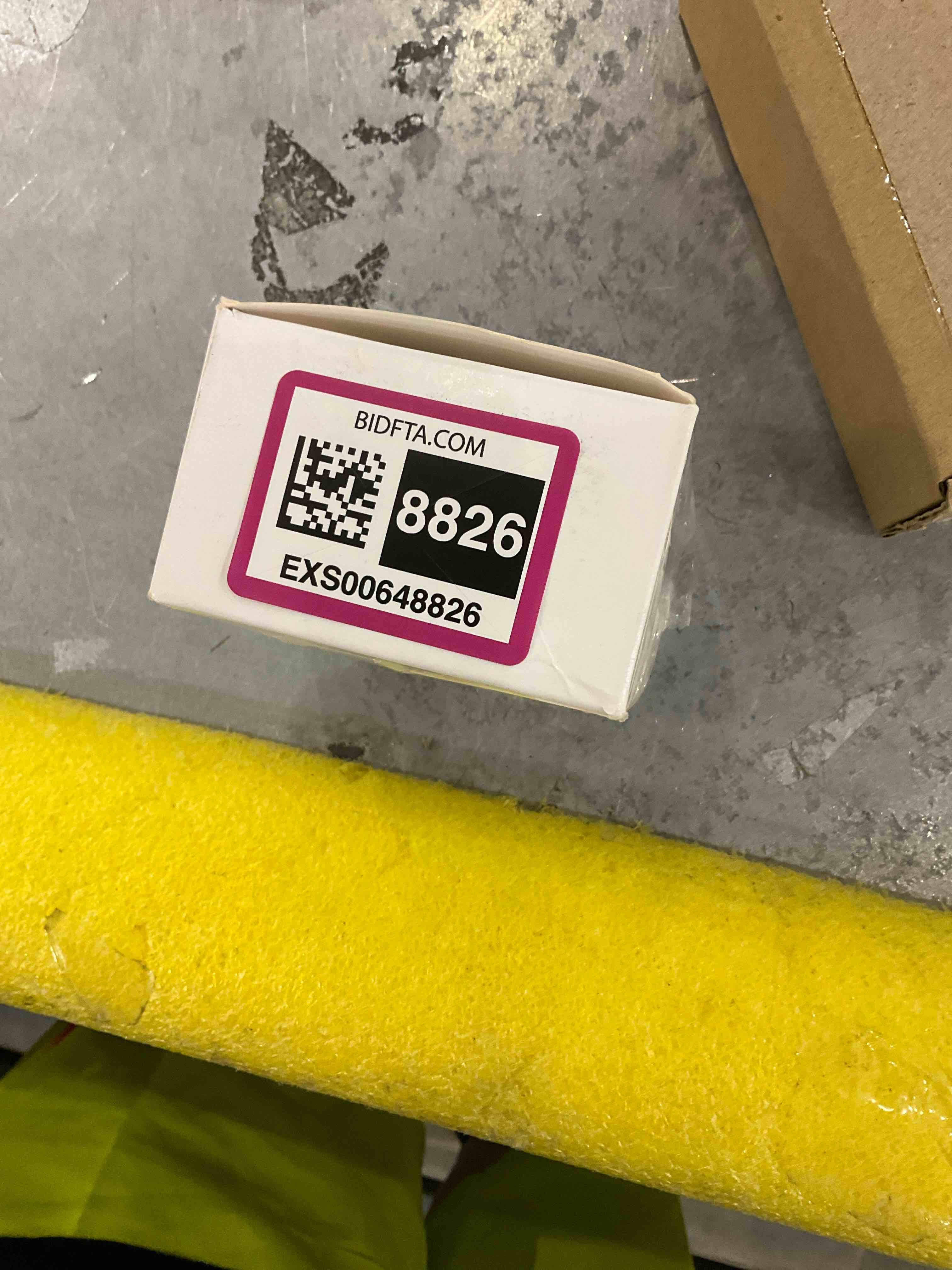 https://s3.amazonaws.com/lotting-images-prod/bidfta/EXS00648826_1697199583791.jpeg