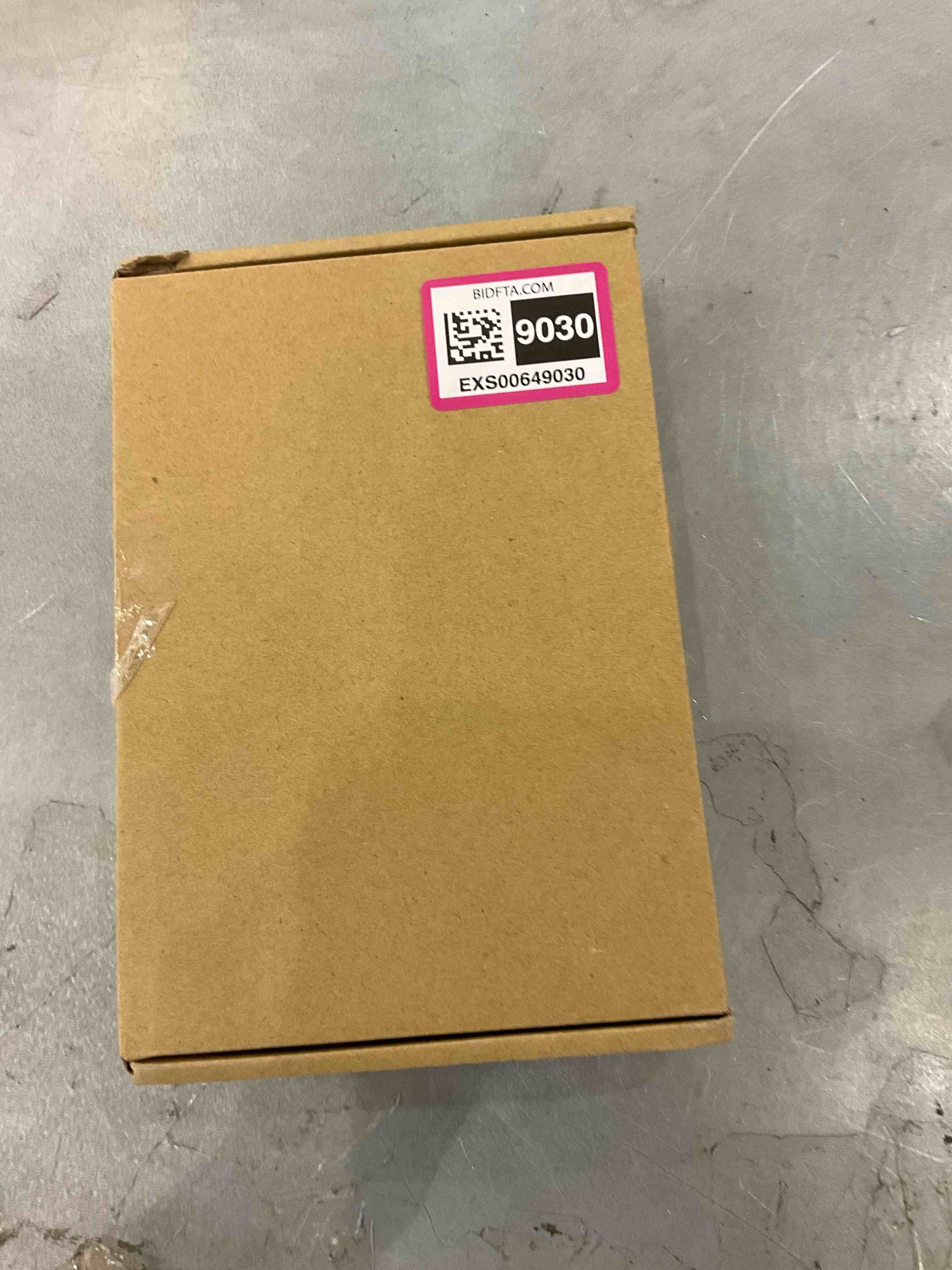 https://s3.amazonaws.com/lotting-images-prod/bidfta/EXS00649030_1697218024340.jpeg