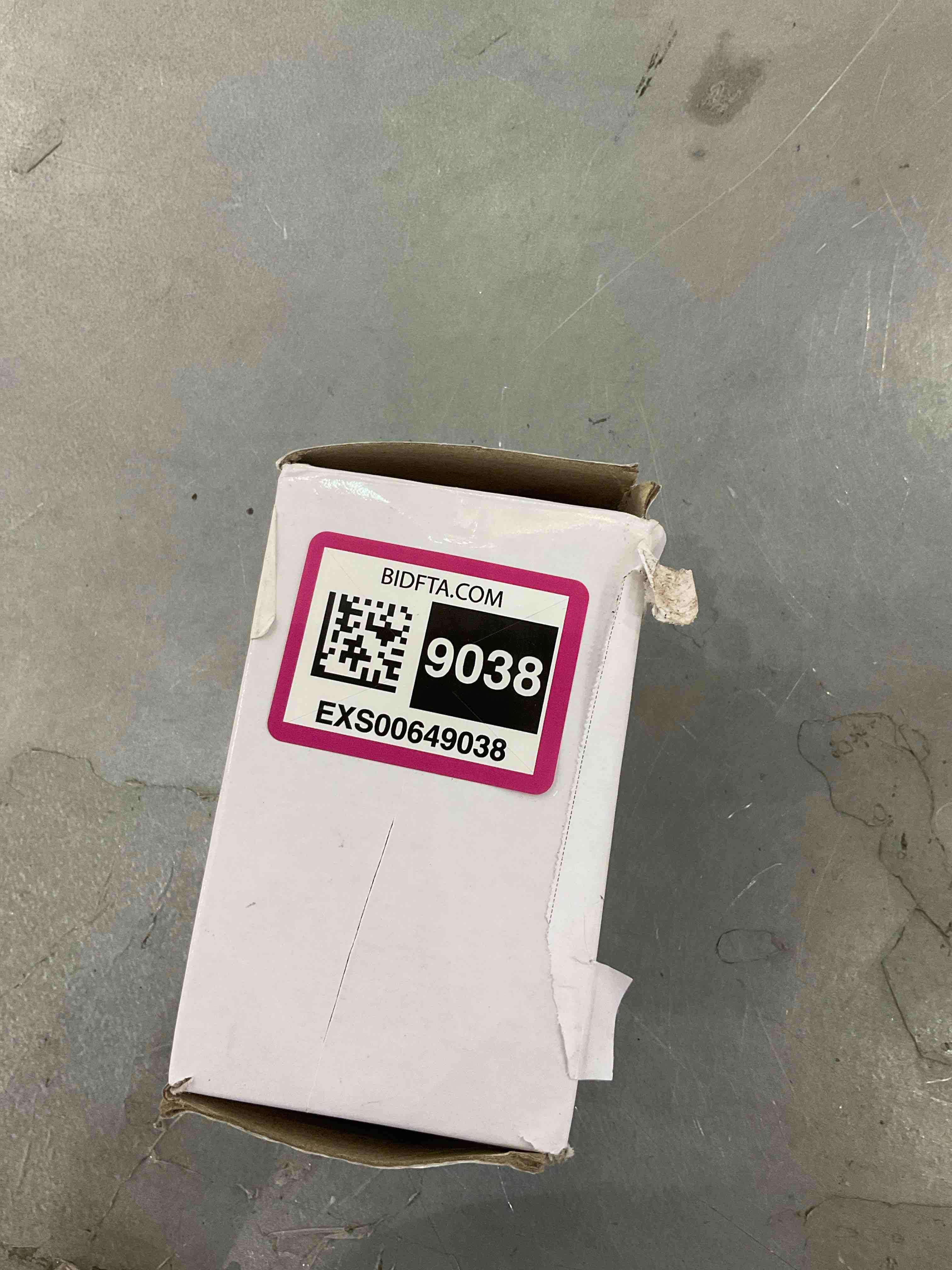 https://s3.amazonaws.com/lotting-images-prod/bidfta/EXS00649038_1697217159553.jpeg