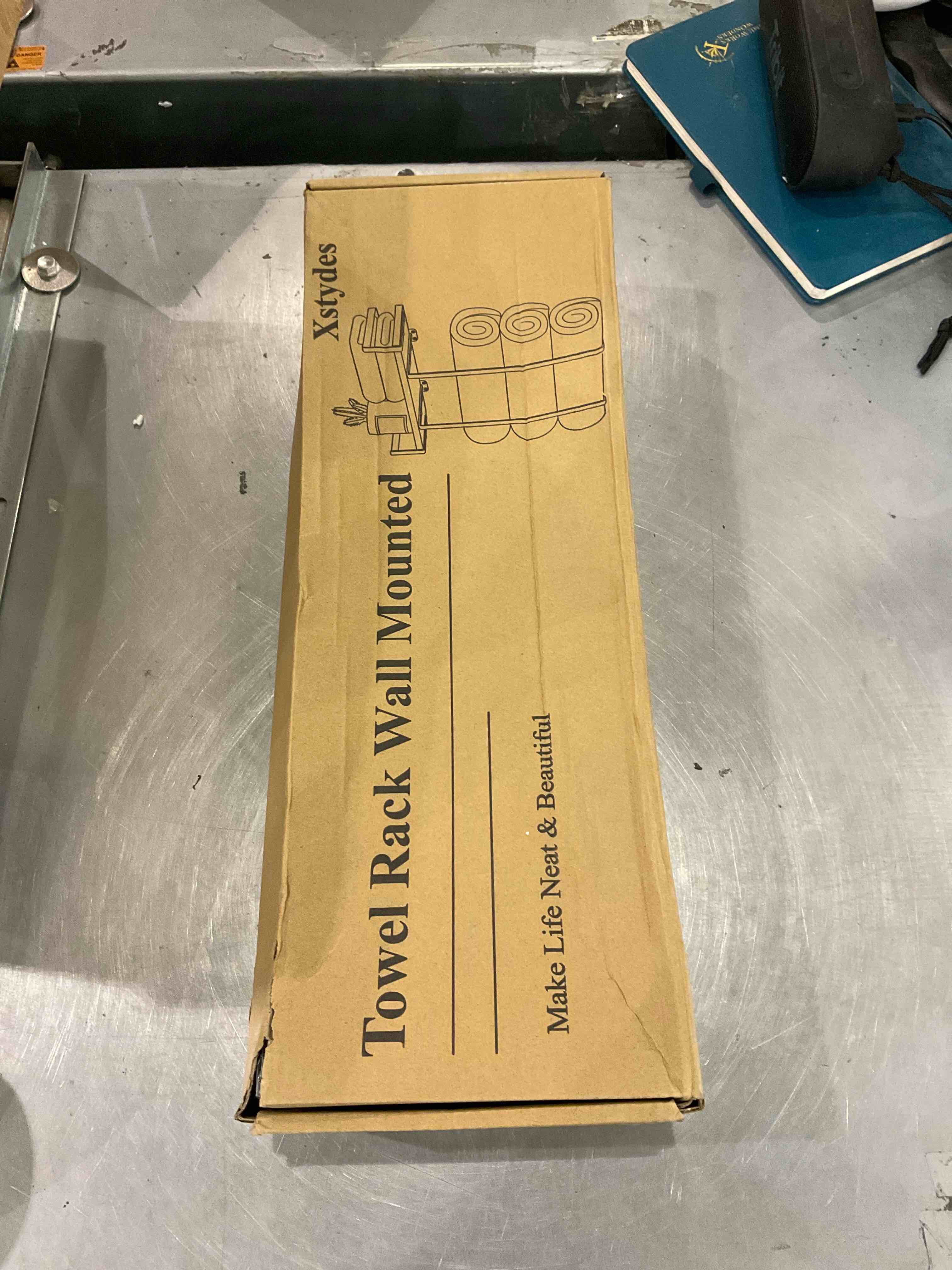 https://s3.amazonaws.com/lotting-images-prod/bidfta/EXS00649706_1697027015477.jpeg
