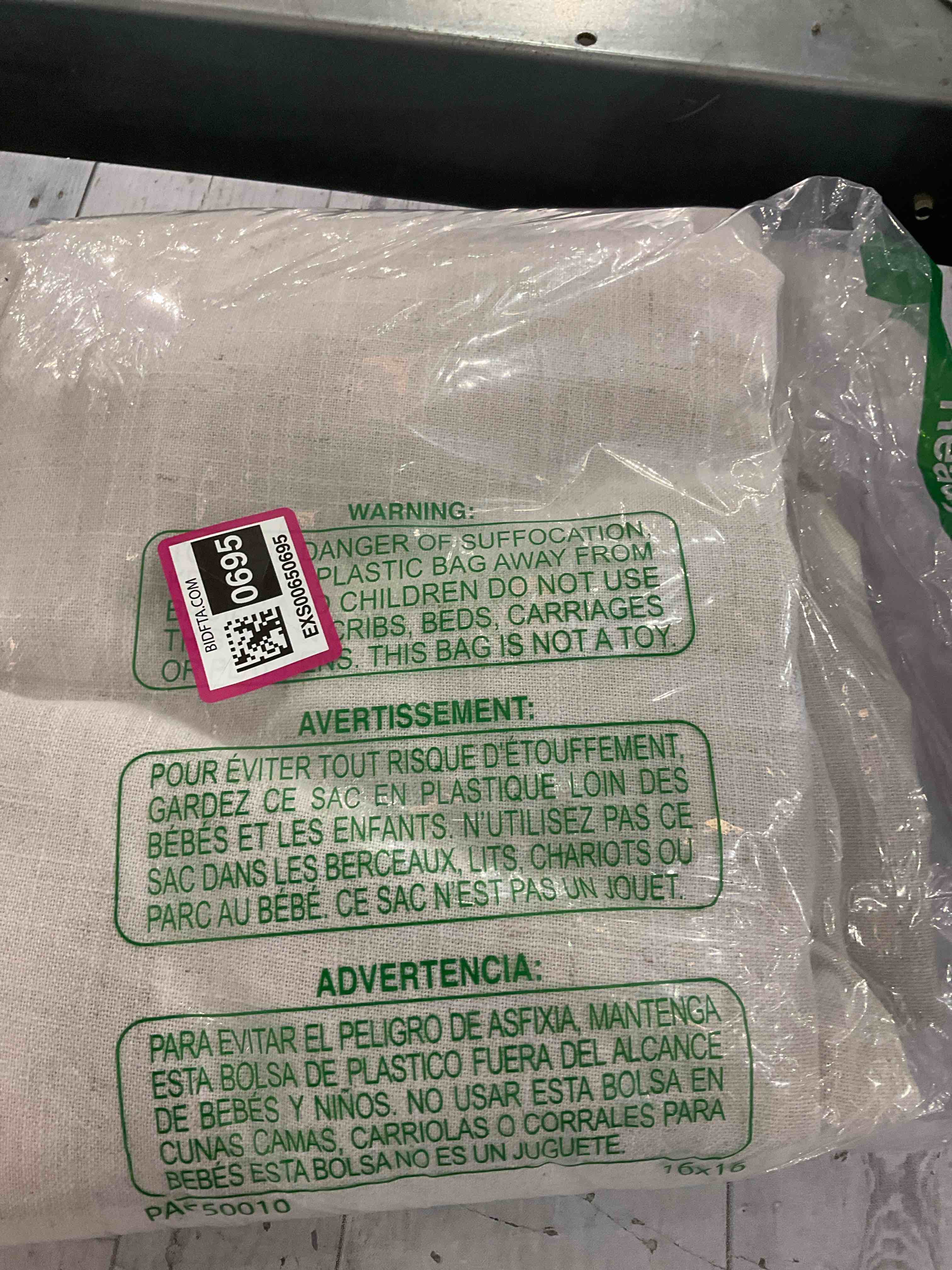 https://s3.amazonaws.com/lotting-images-prod/bidfta/EXS00650695_1708615531285.jpeg