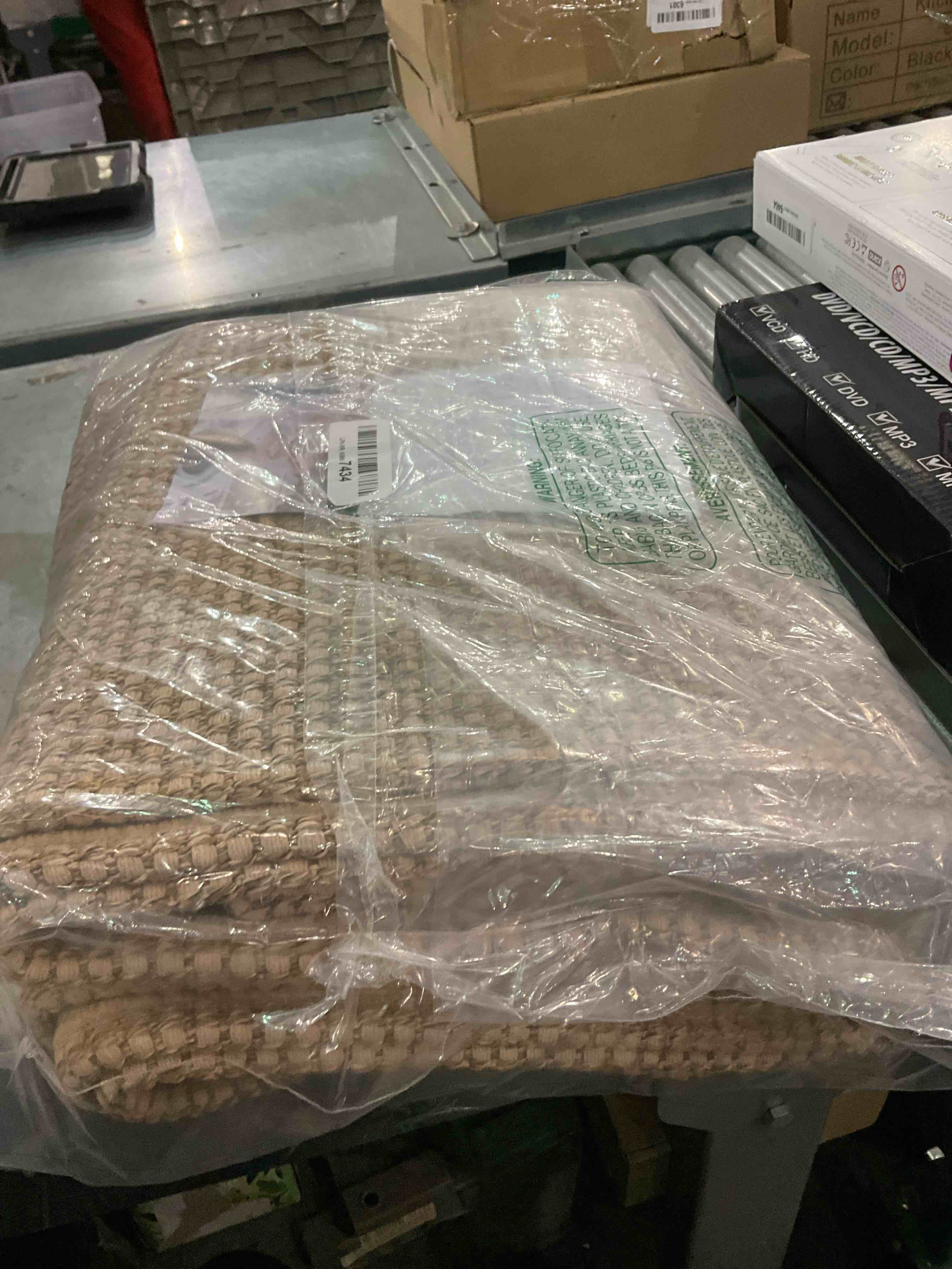 KOZYFLY Boho Runner Rugs 2.6' x 10' Non Slip Rubberback Jute Hallway Rug Cotton Washable Woven Rug Nature Tribal Throw Rugs Indoor Outdoor Farmhouse Area Carpet for Bedroom Kitchen Living Room