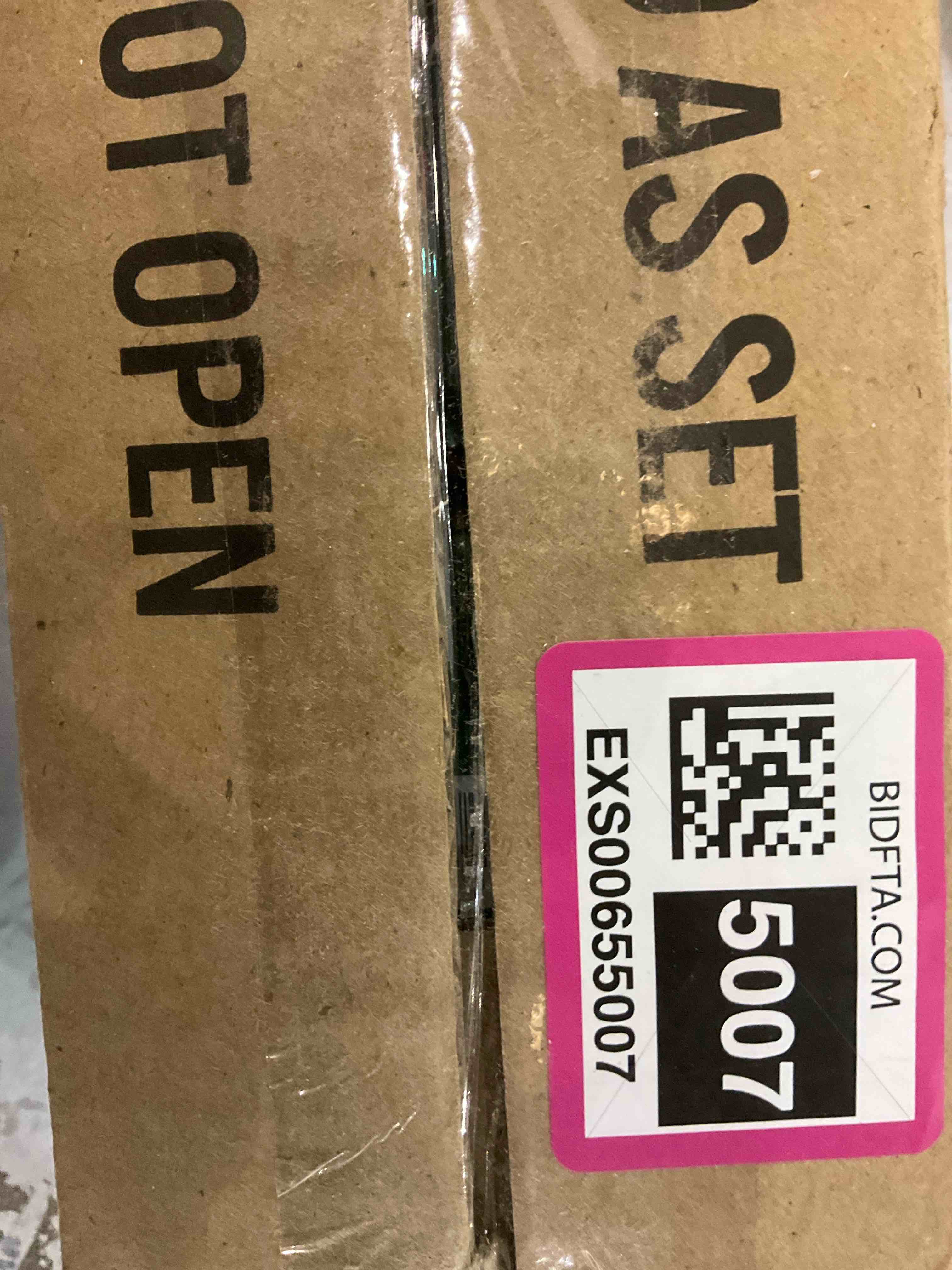https://s3.amazonaws.com/lotting-images-prod/bidfta/EXS00655007_1704485479681.jpeg