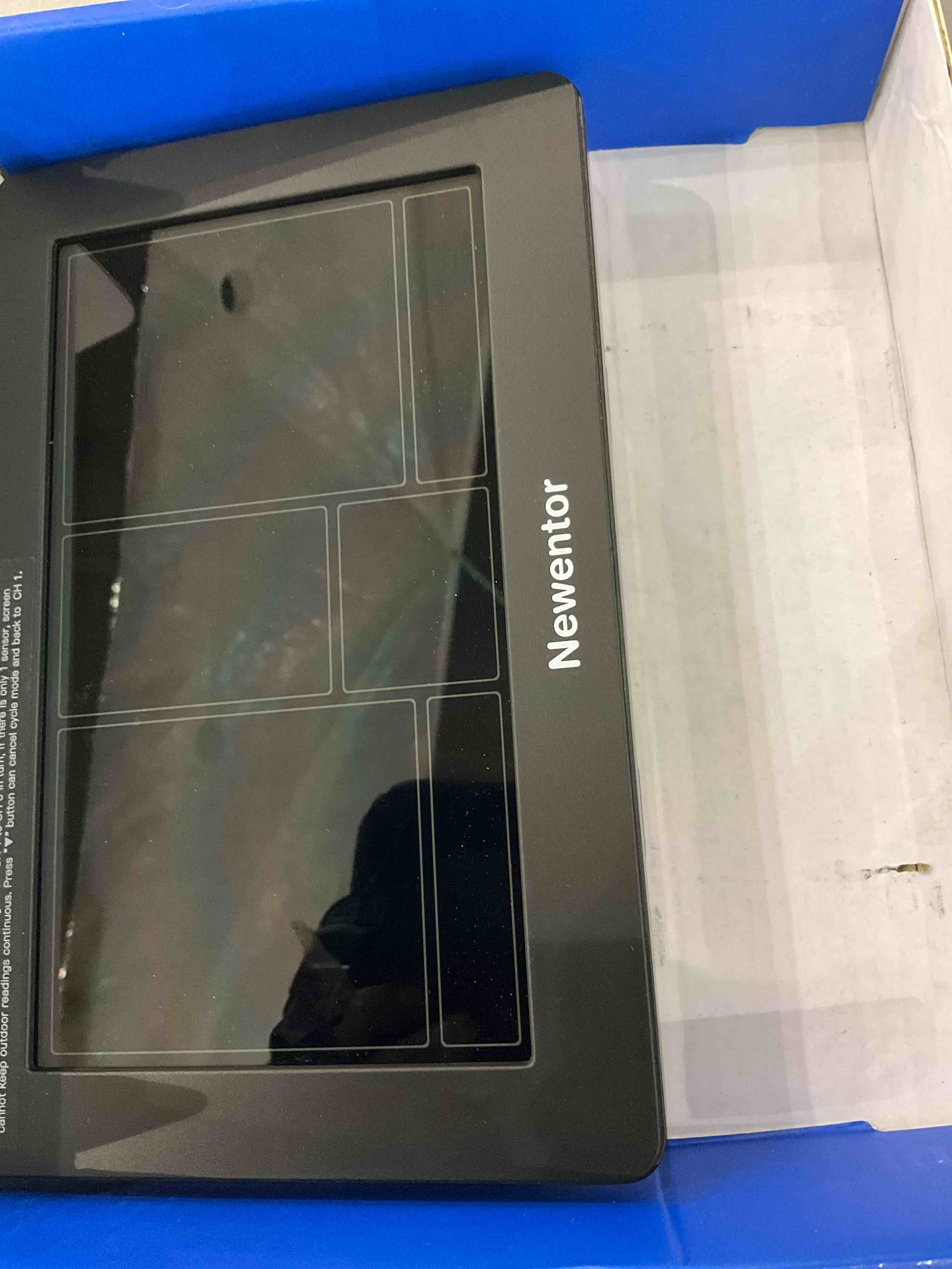https://s3.amazonaws.com/lotting-images-prod/bidfta/EXS00655149_1704892861908.jpeg