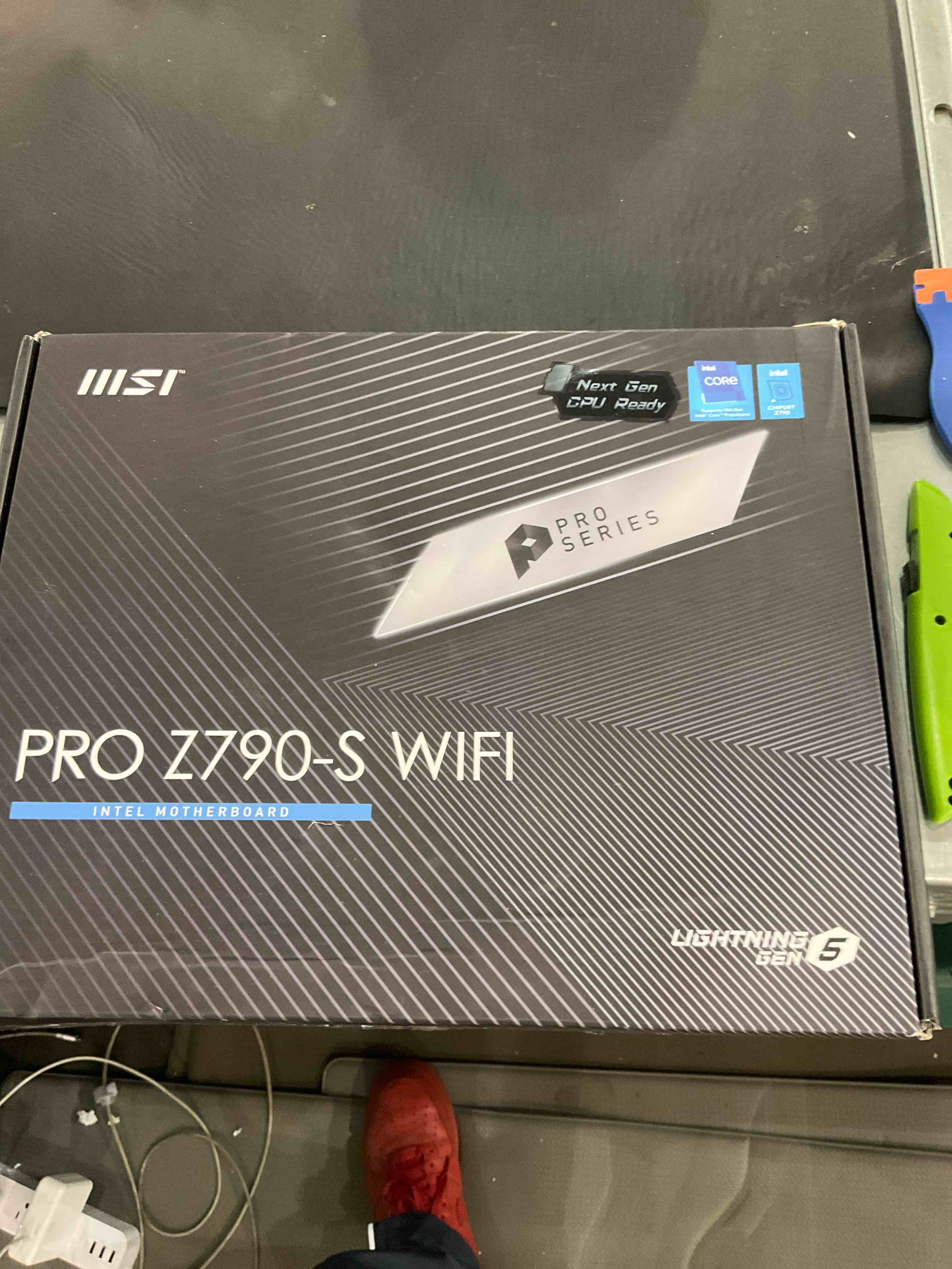https://s3.amazonaws.com/lotting-images-prod/bidfta/EXS00655821_1705066333622.jpeg