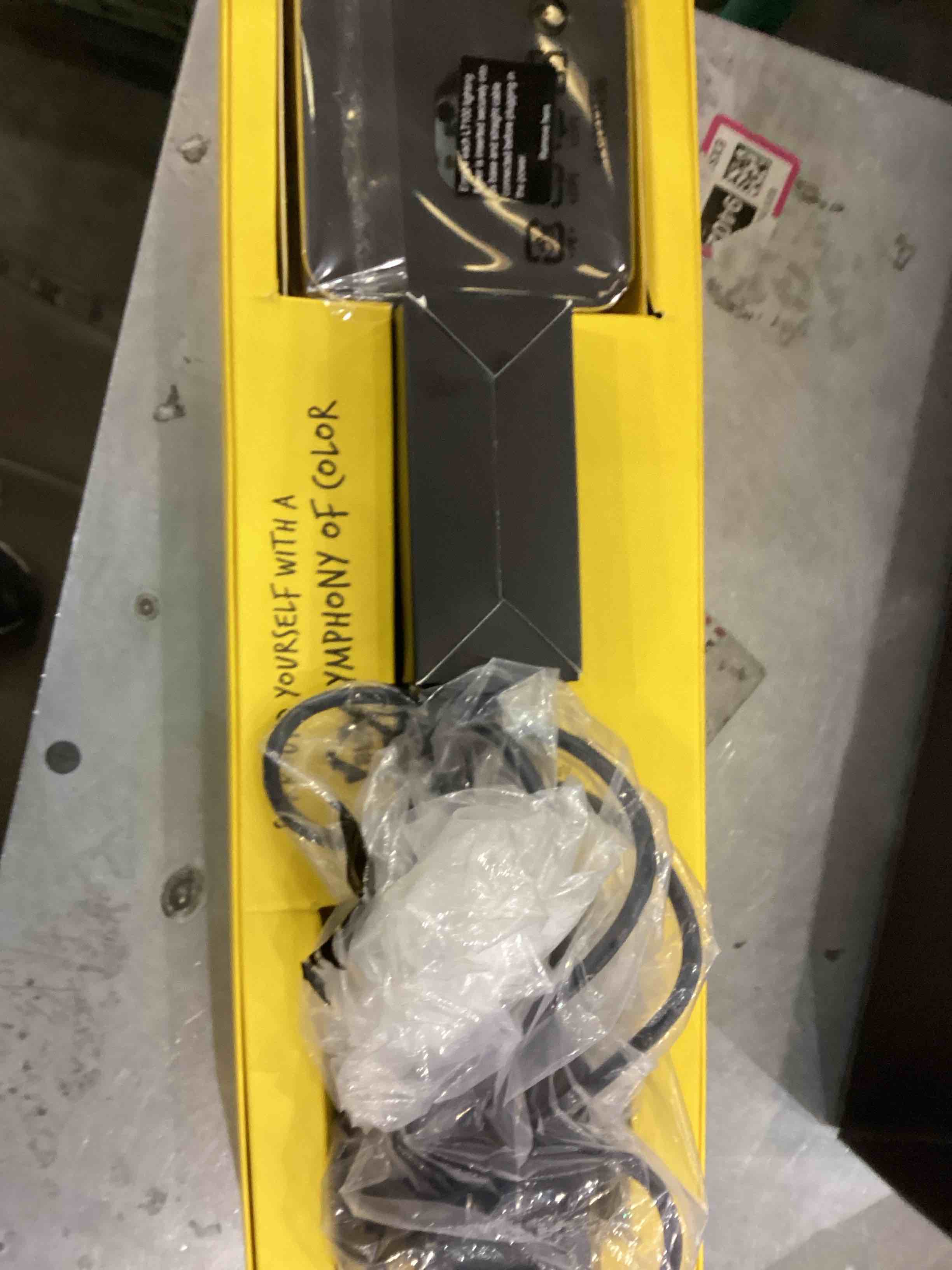 Corsair iCUE LT100 Smart Lighting Tower Starter Kit
