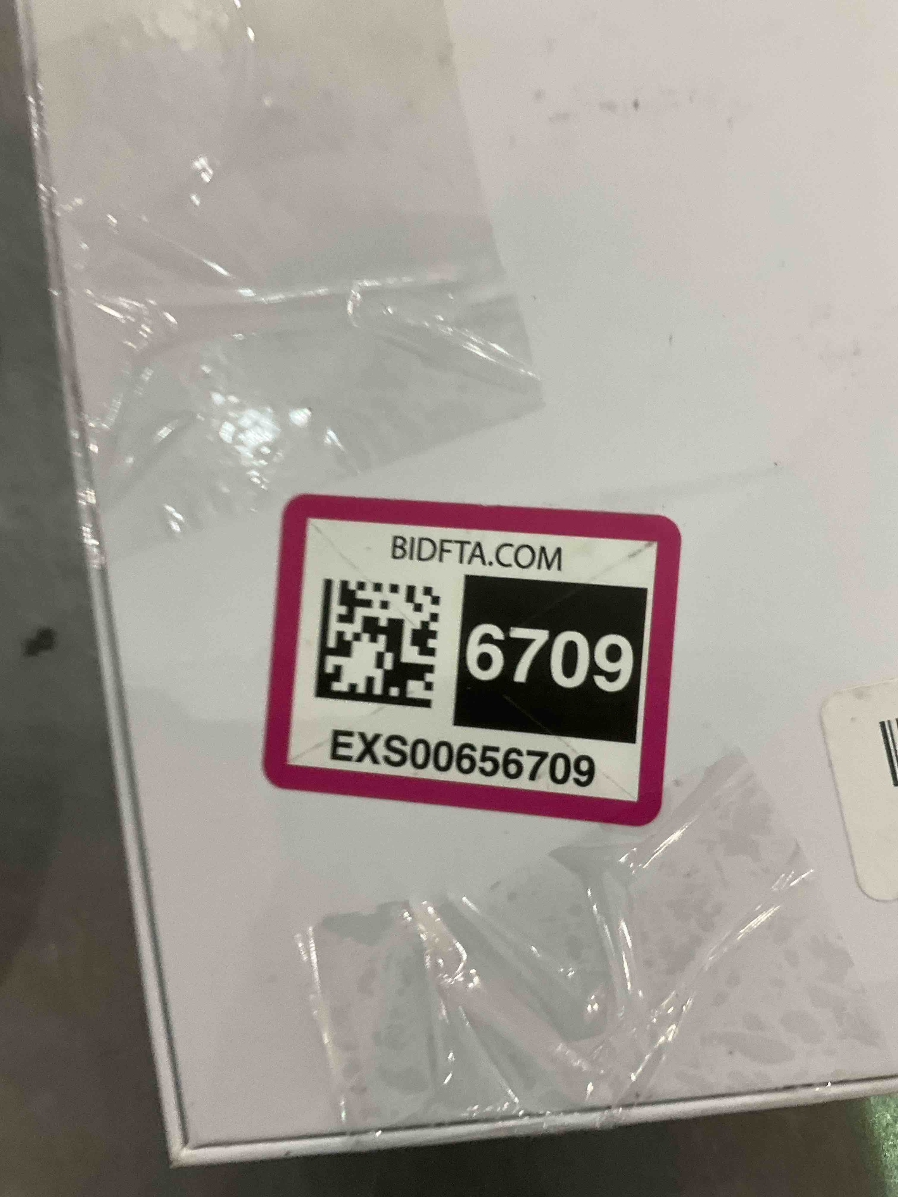 https://s3.amazonaws.com/lotting-images-prod/bidfta/EXS00656709_1706206186403.jpeg