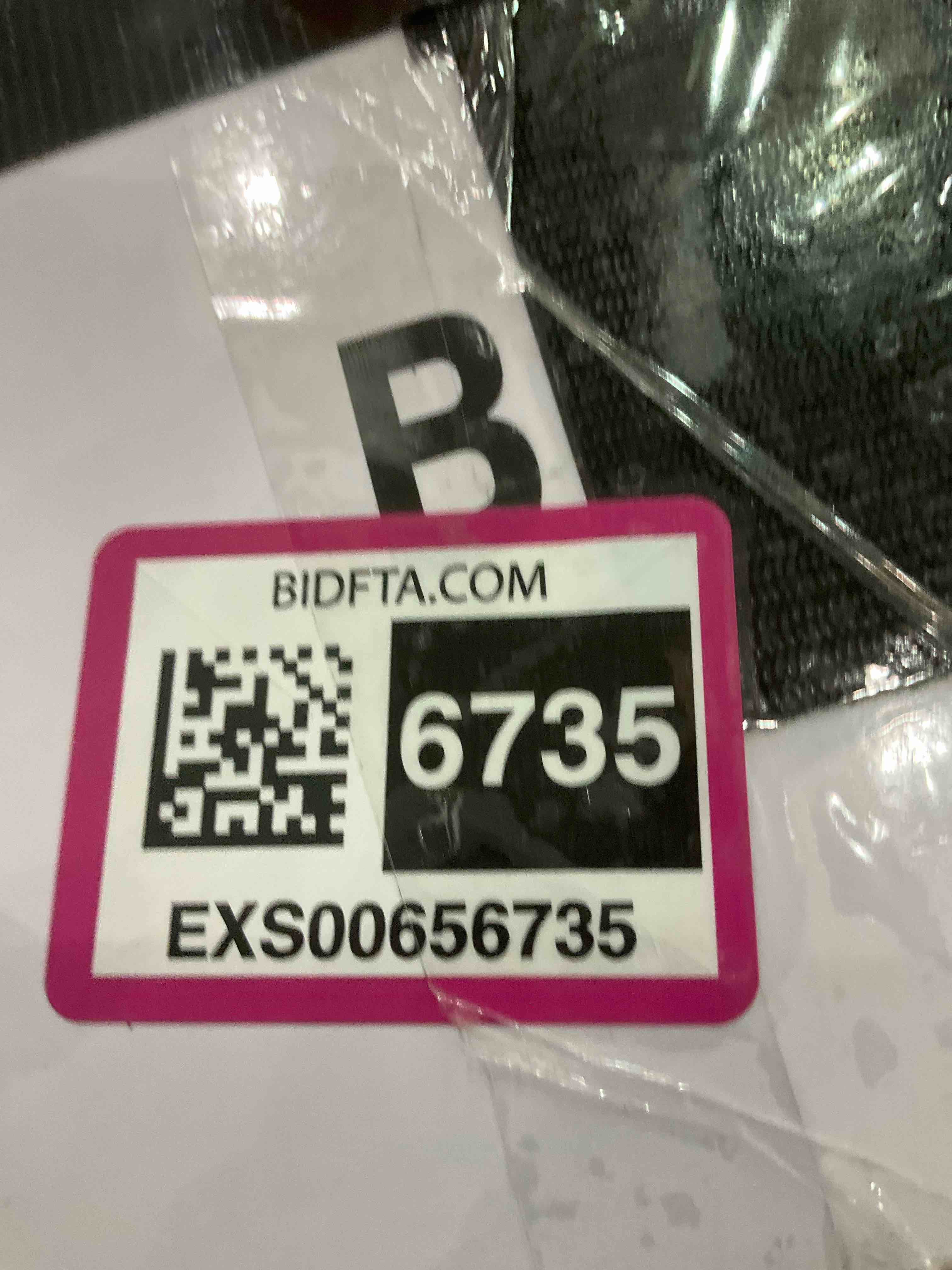 https://s3.amazonaws.com/lotting-images-prod/bidfta/EXS00656735_1706193767152.jpeg