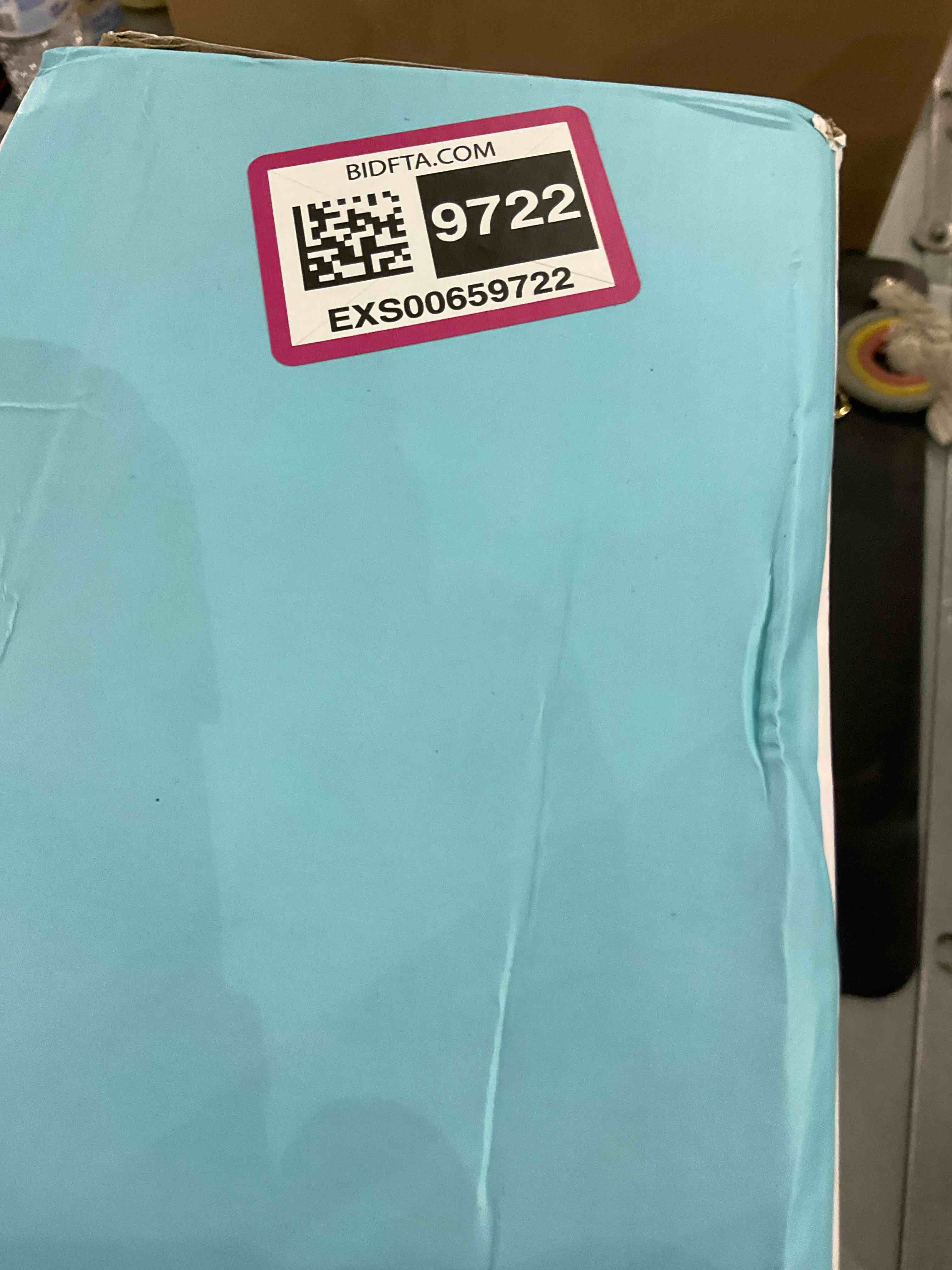 https://s3.amazonaws.com/lotting-images-prod/bidfta/EXS00659722_1706109058947.jpeg