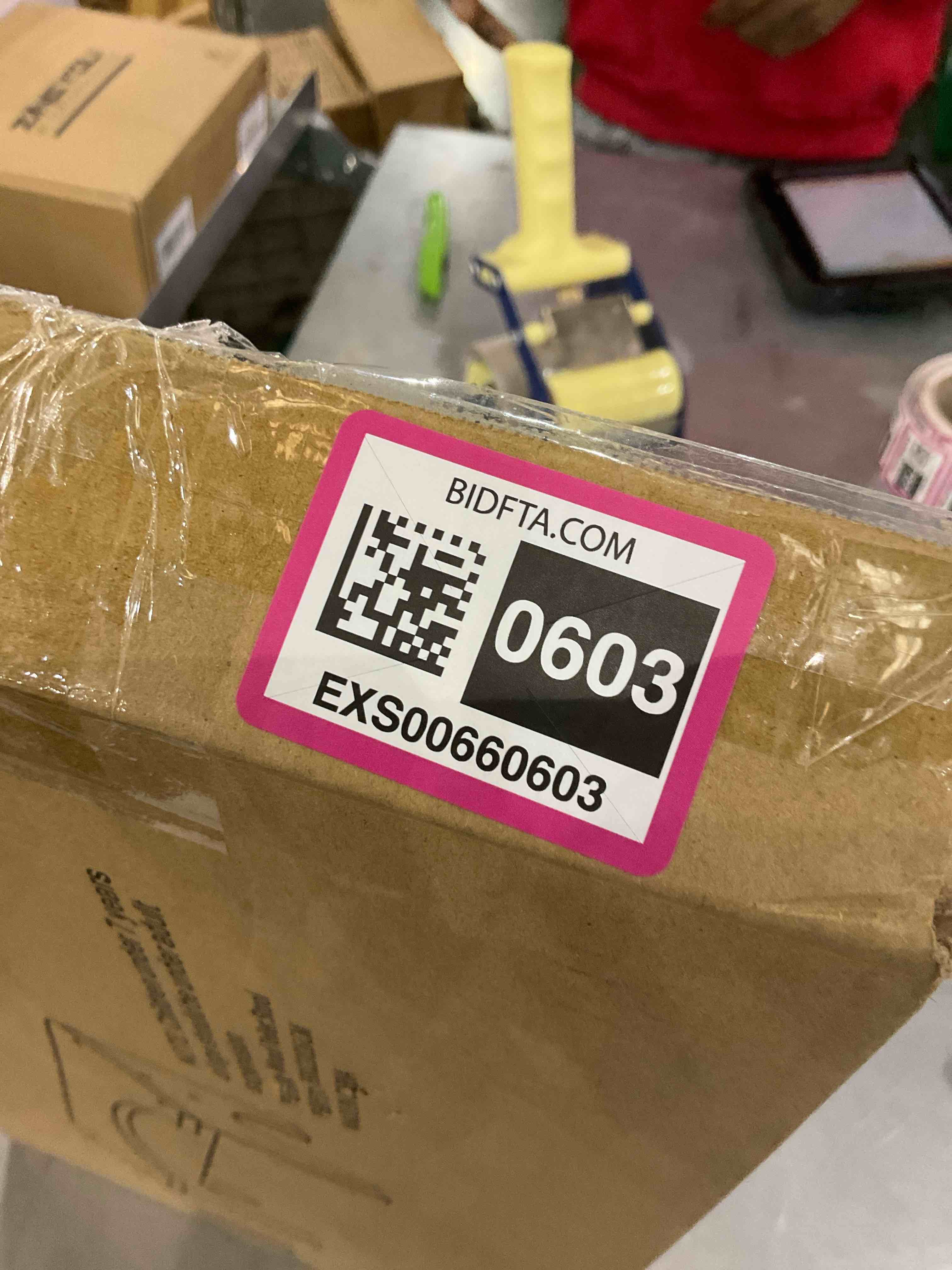 https://s3.amazonaws.com/lotting-images-prod/bidfta/EXS00660603_1697485490223.jpeg