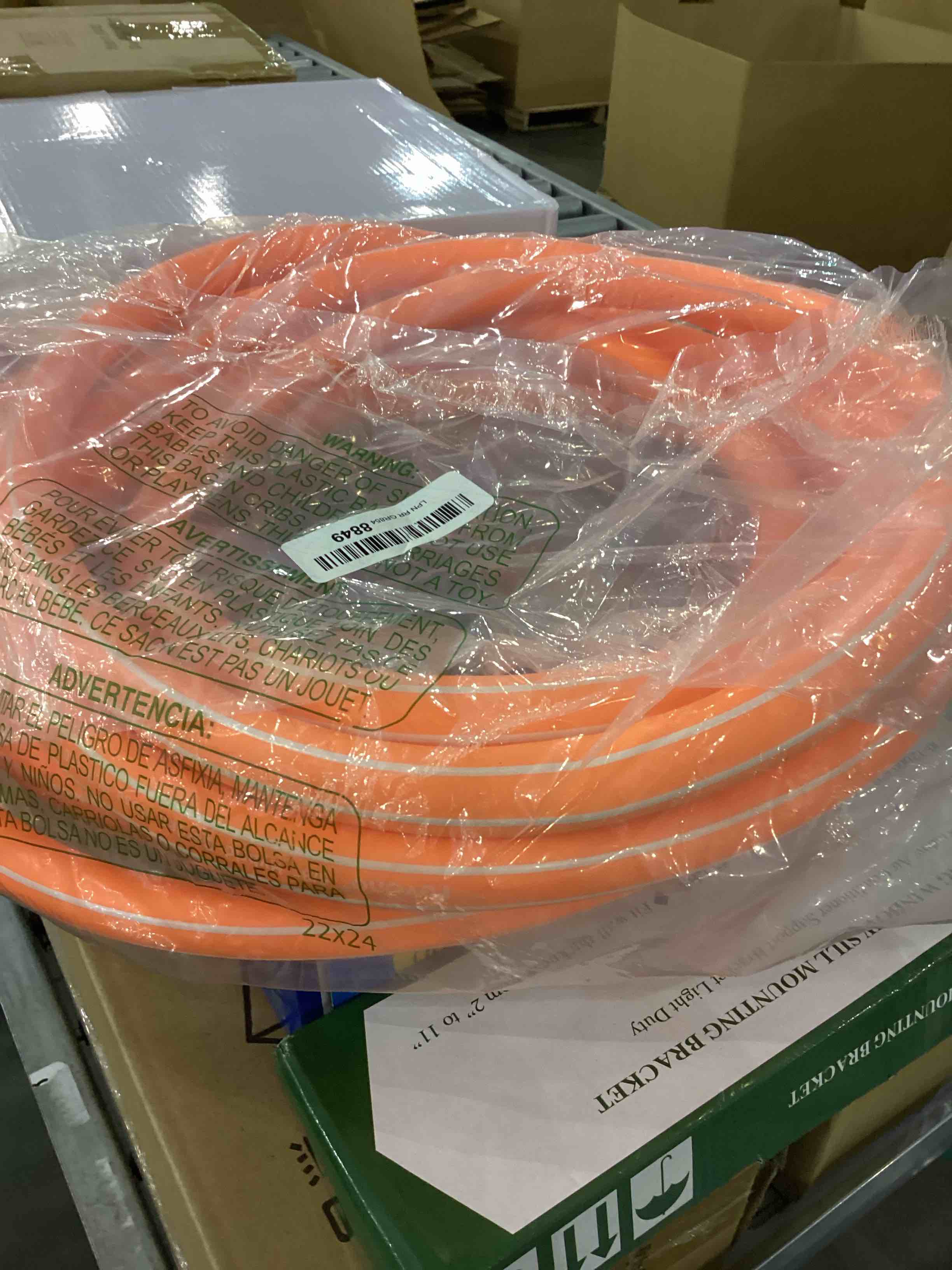 https://s3.amazonaws.com/lotting-images-prod/bidfta/EXS00660637_1698672820938.jpeg
