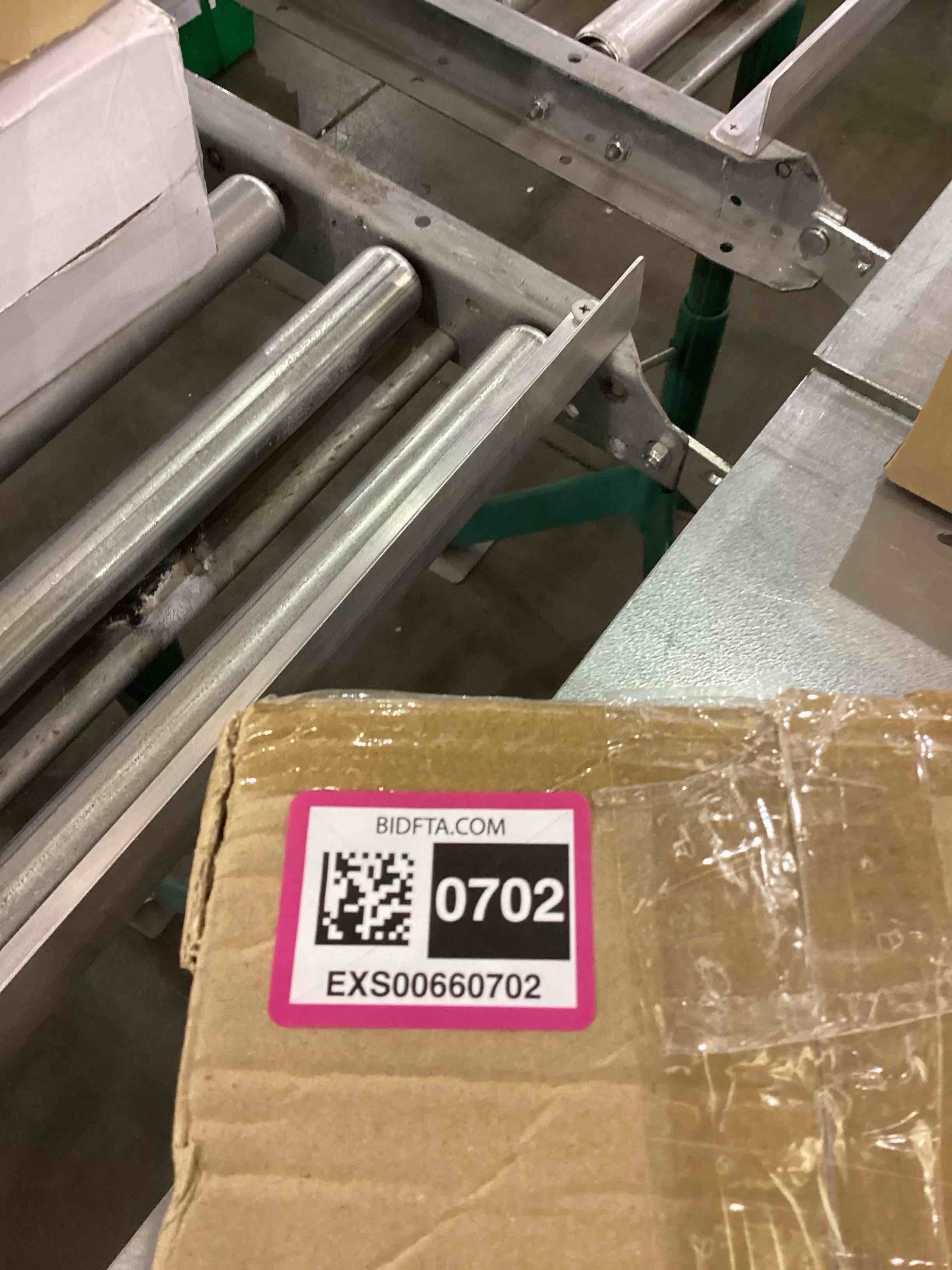 https://s3.amazonaws.com/lotting-images-prod/bidfta/EXS00660702_1698680181862.jpeg