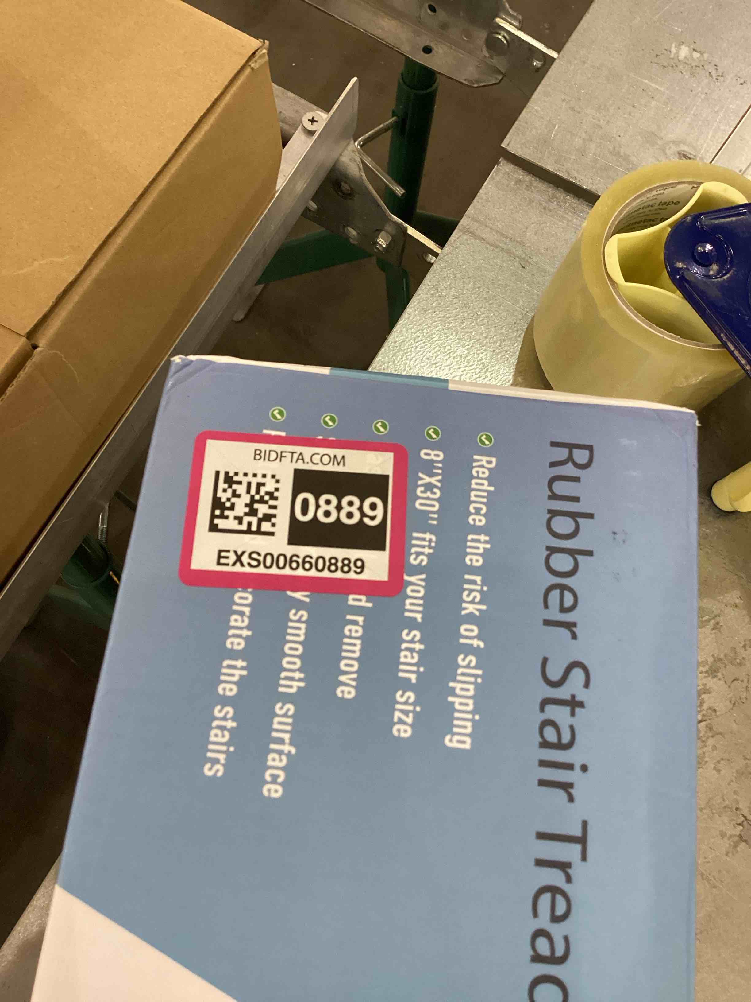 https://s3.amazonaws.com/lotting-images-prod/bidfta/EXS00660889_1698763619817.jpeg