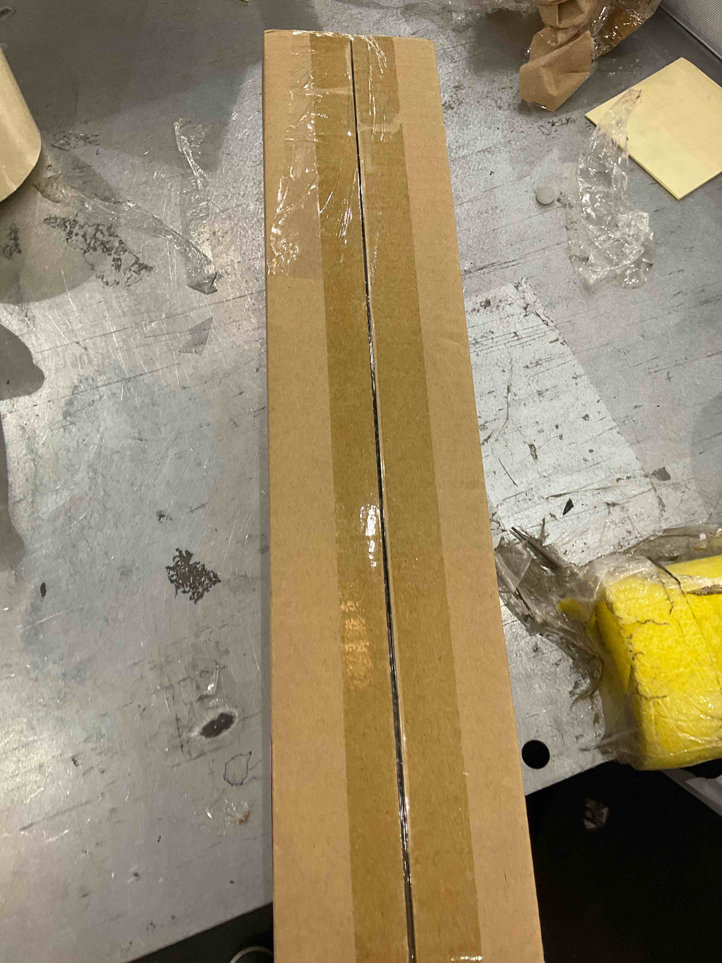 https://s3.amazonaws.com/lotting-images-prod/bidfta/EXS00661128_1697730113635.jpeg