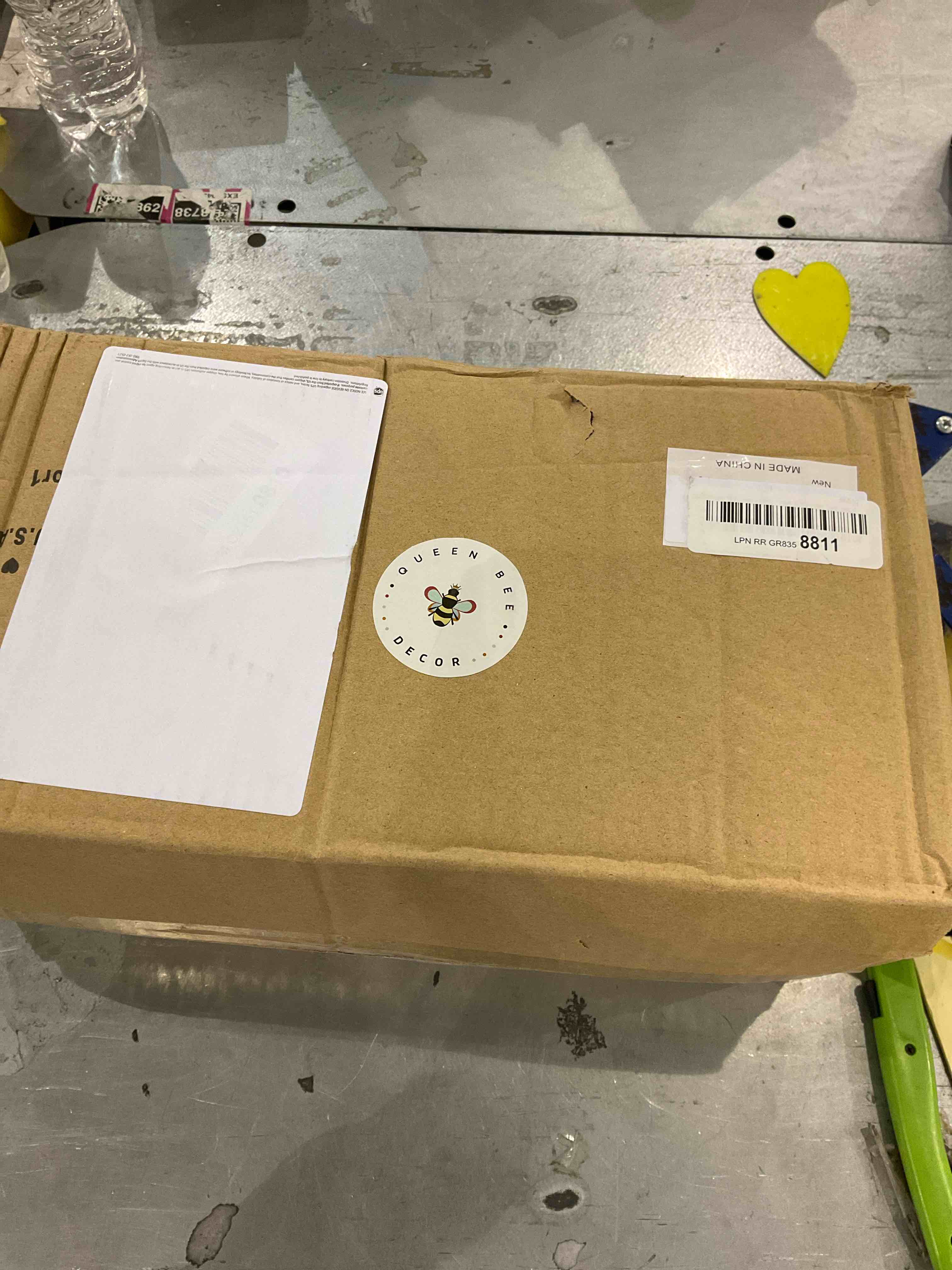 https://s3.amazonaws.com/lotting-images-prod/bidfta/EXS00661201_1697800688010.jpeg