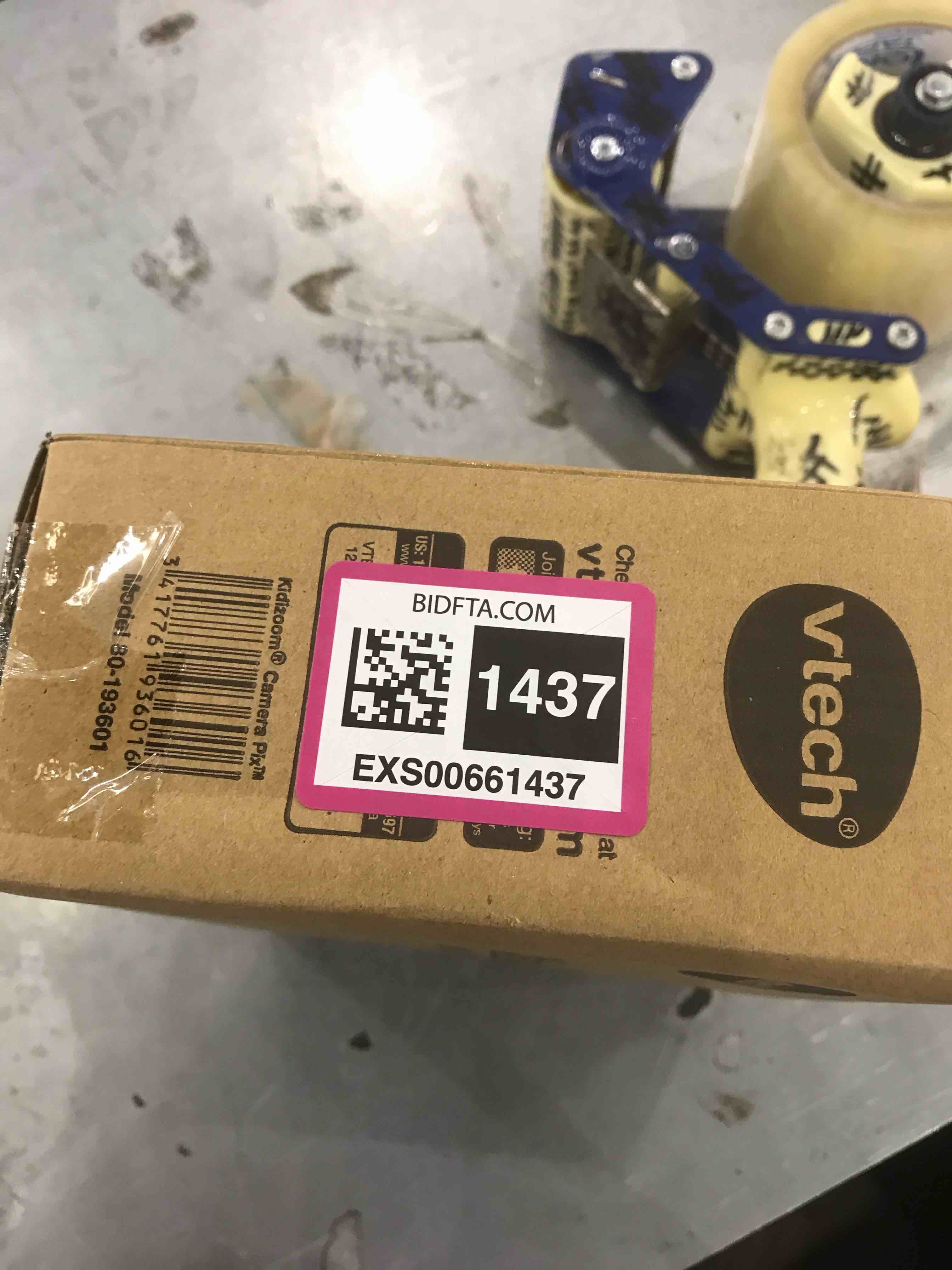 https://s3.amazonaws.com/lotting-images-prod/bidfta/EXS00661437_1698068522044.jpeg