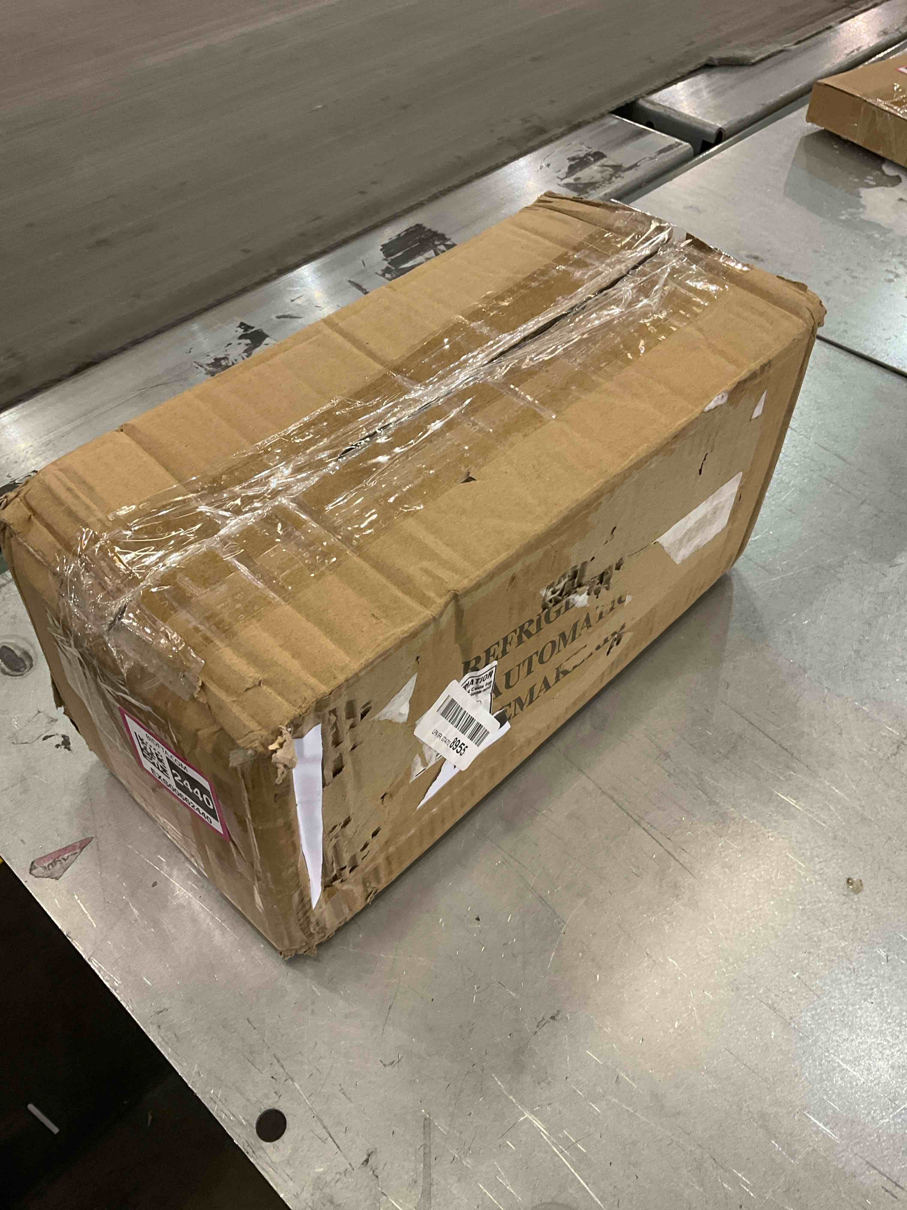https://s3.amazonaws.com/lotting-images-prod/bidfta/EXS00662440_1697215784948.jpeg