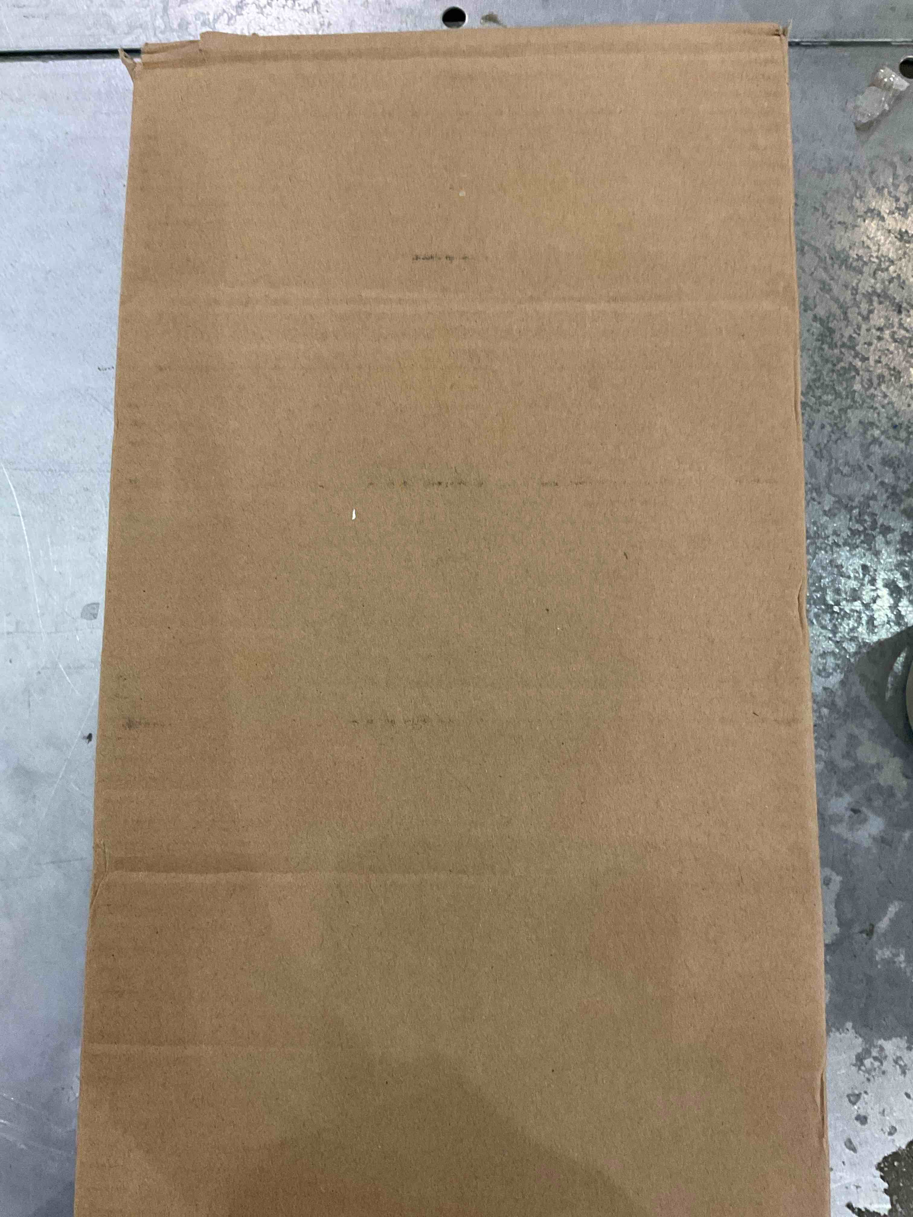 https://s3.amazonaws.com/lotting-images-prod/bidfta/EXS00662781_1697206780339.jpeg