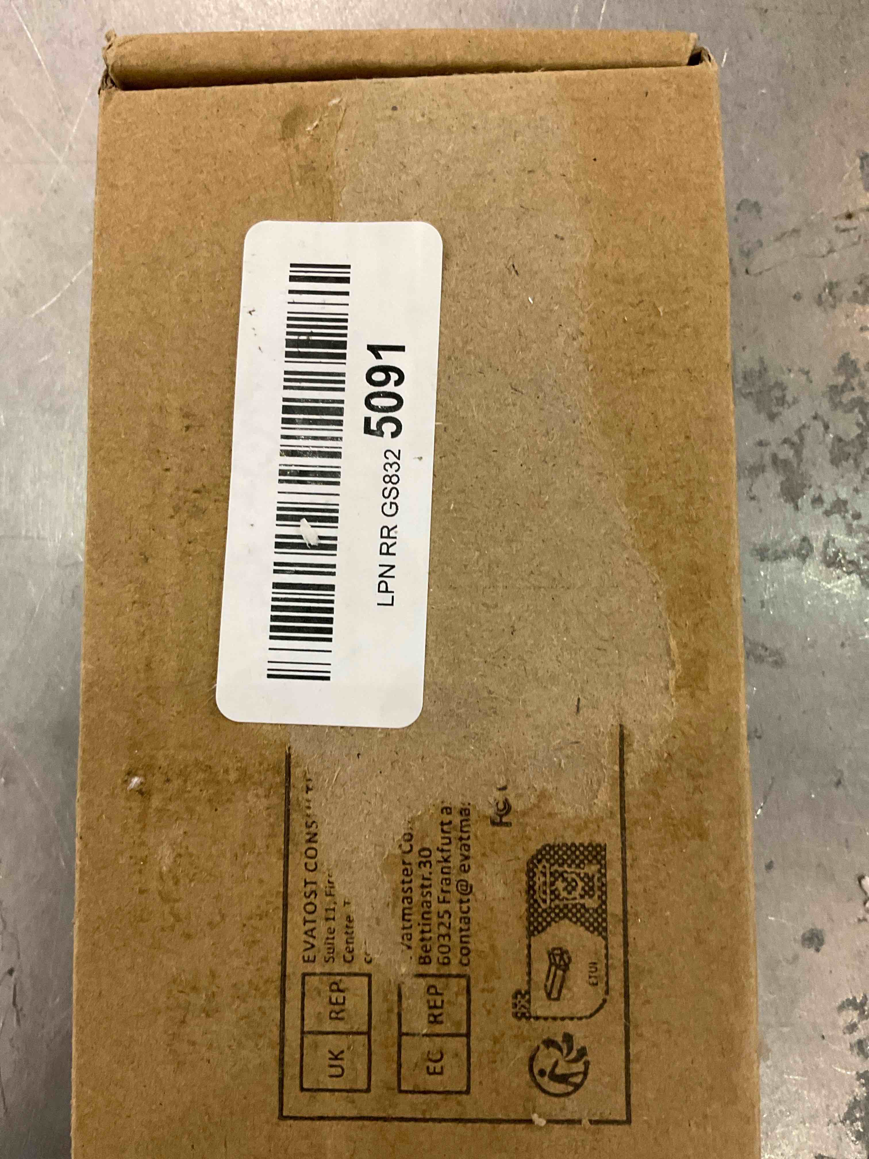 https://s3.amazonaws.com/lotting-images-prod/bidfta/EXS00662835_1697217187220.jpeg