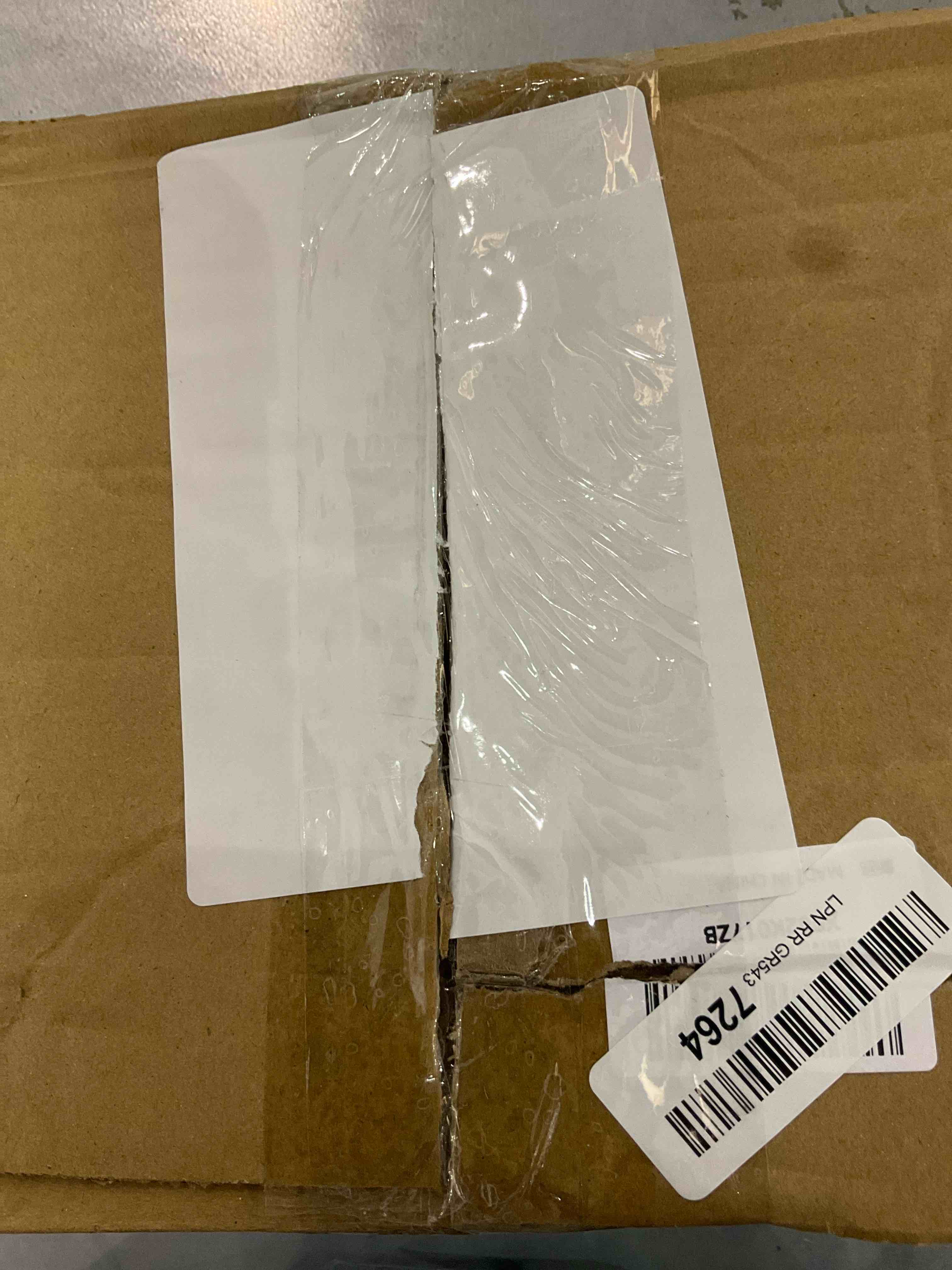 https://s3.amazonaws.com/lotting-images-prod/bidfta/EXS00662957_1697482340340.jpeg