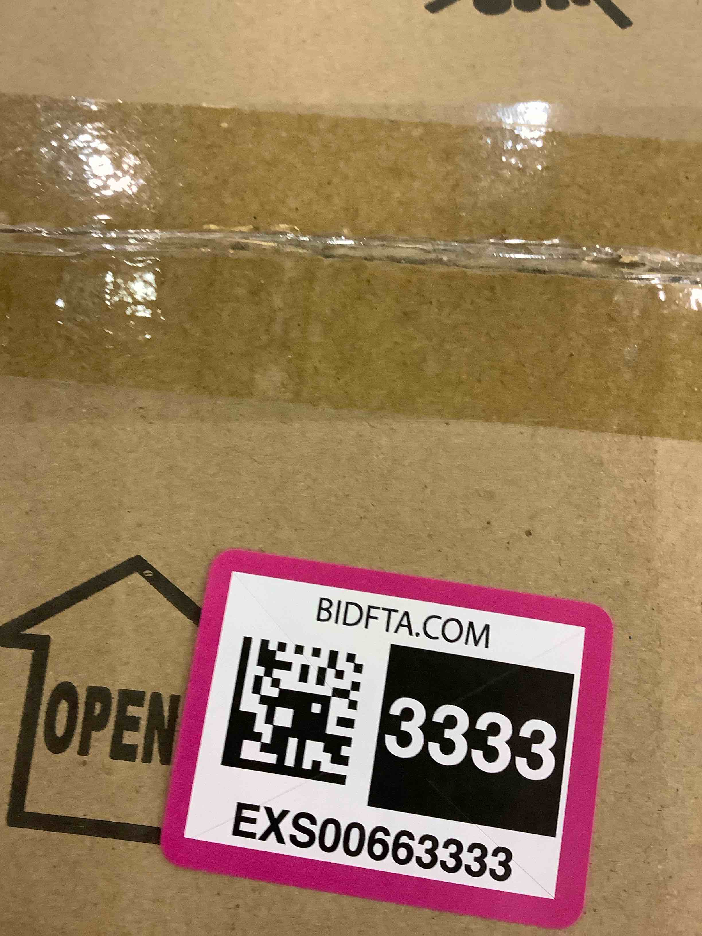 https://s3.amazonaws.com/lotting-images-prod/bidfta/EXS00663333_1697206651132.jpeg