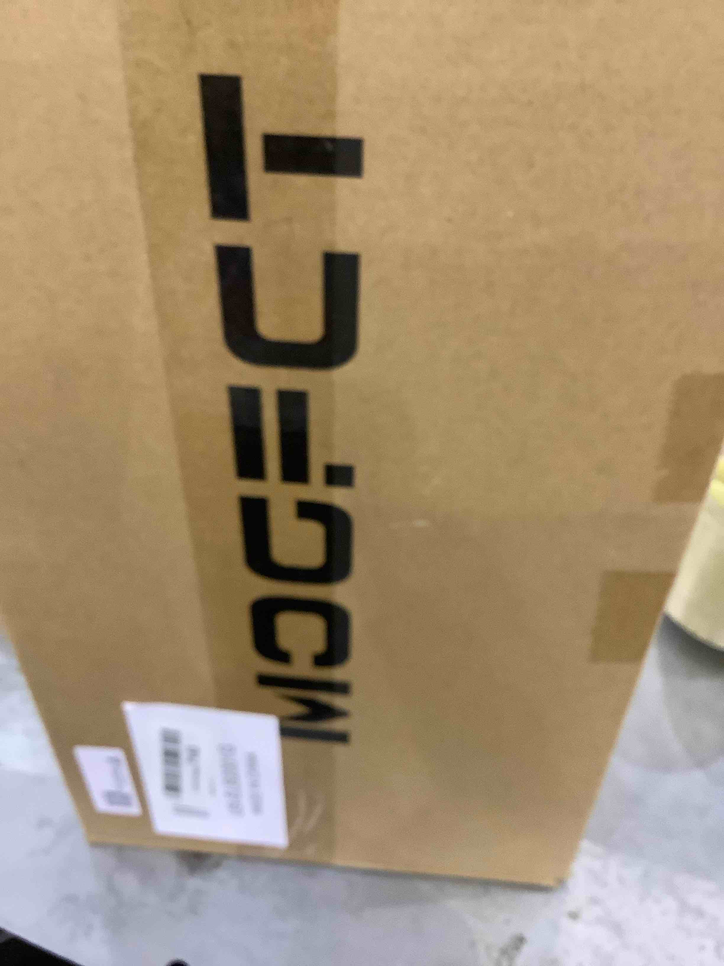 https://s3.amazonaws.com/lotting-images-prod/bidfta/EXS00663335_1697206835668.jpeg